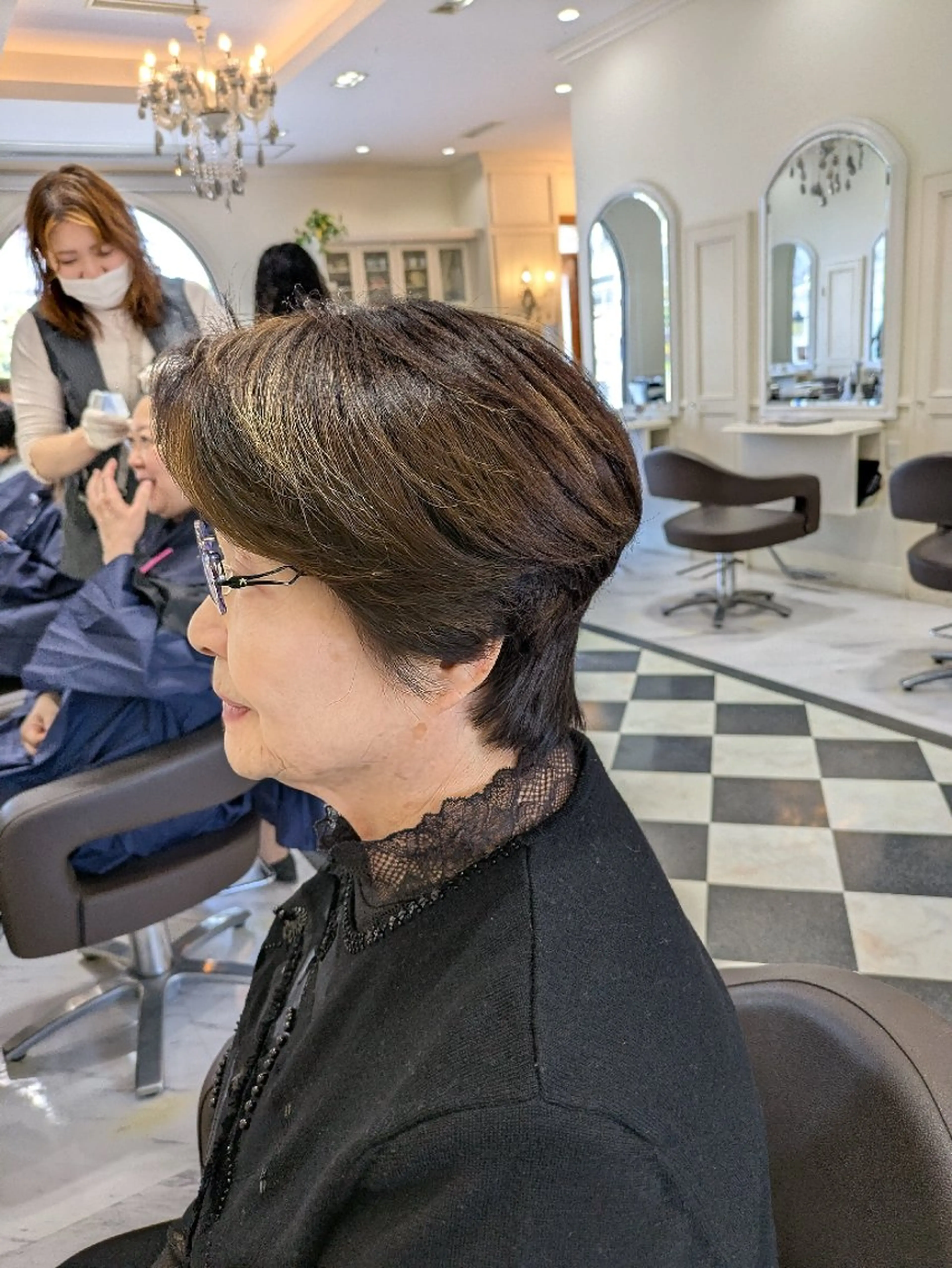 ショート Salon de with根本博史のヘアスタイル