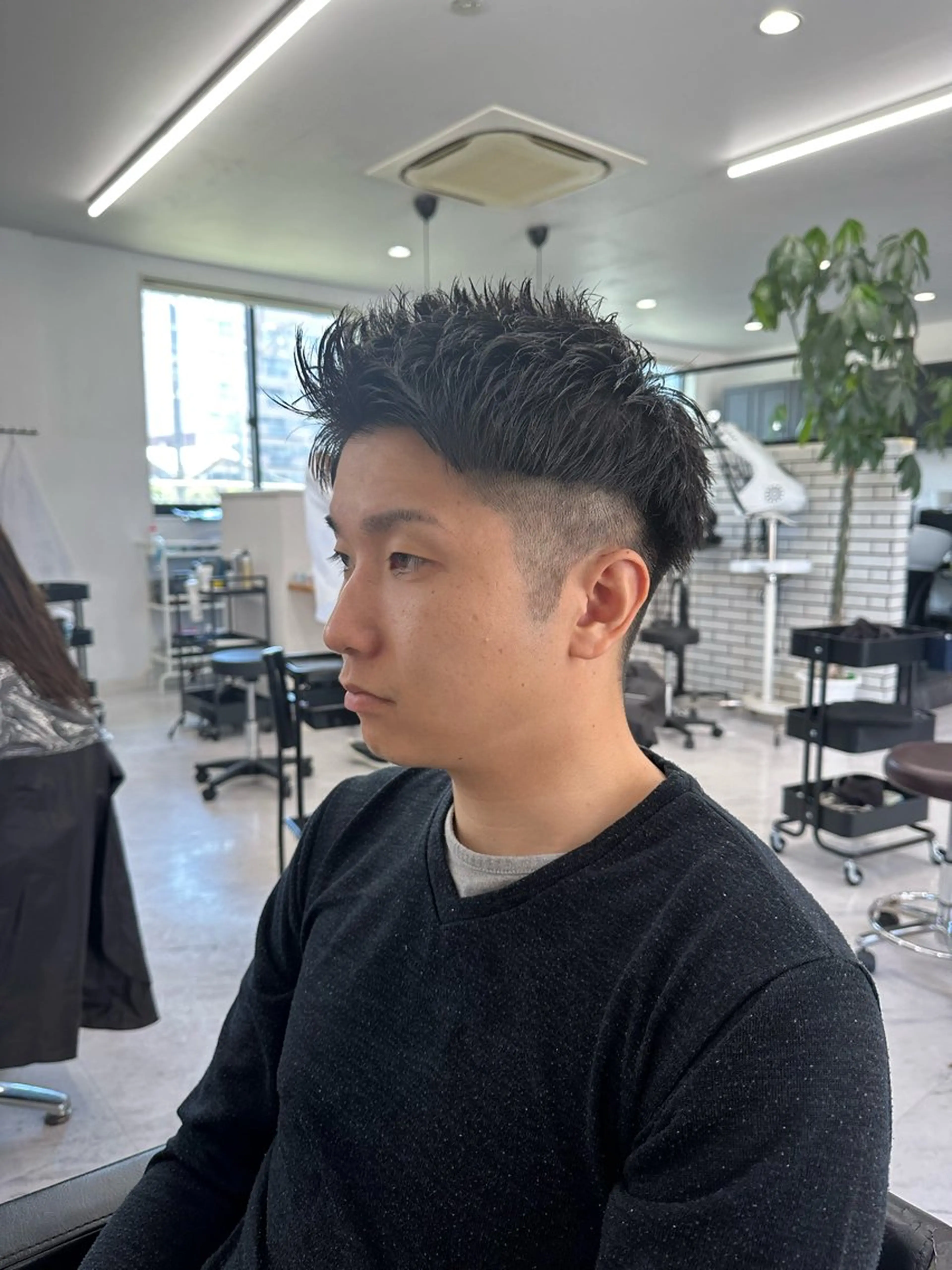 ショート カット lafit 侑莉人のヘアスタイル