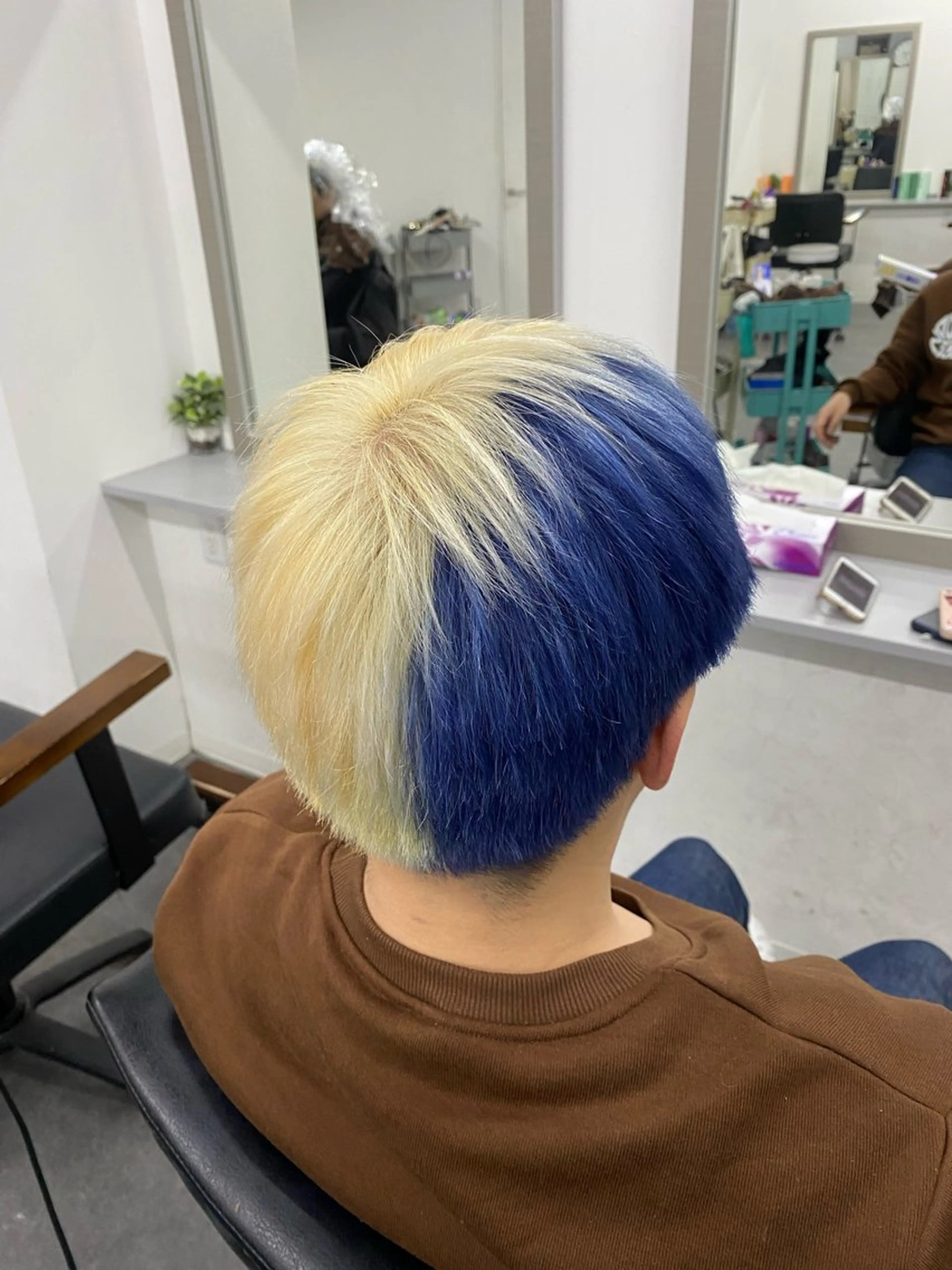 カラー ヘアカラー ヘアセット Seleneコウキ ブリーチ/ハイトーンのヘアスタイル