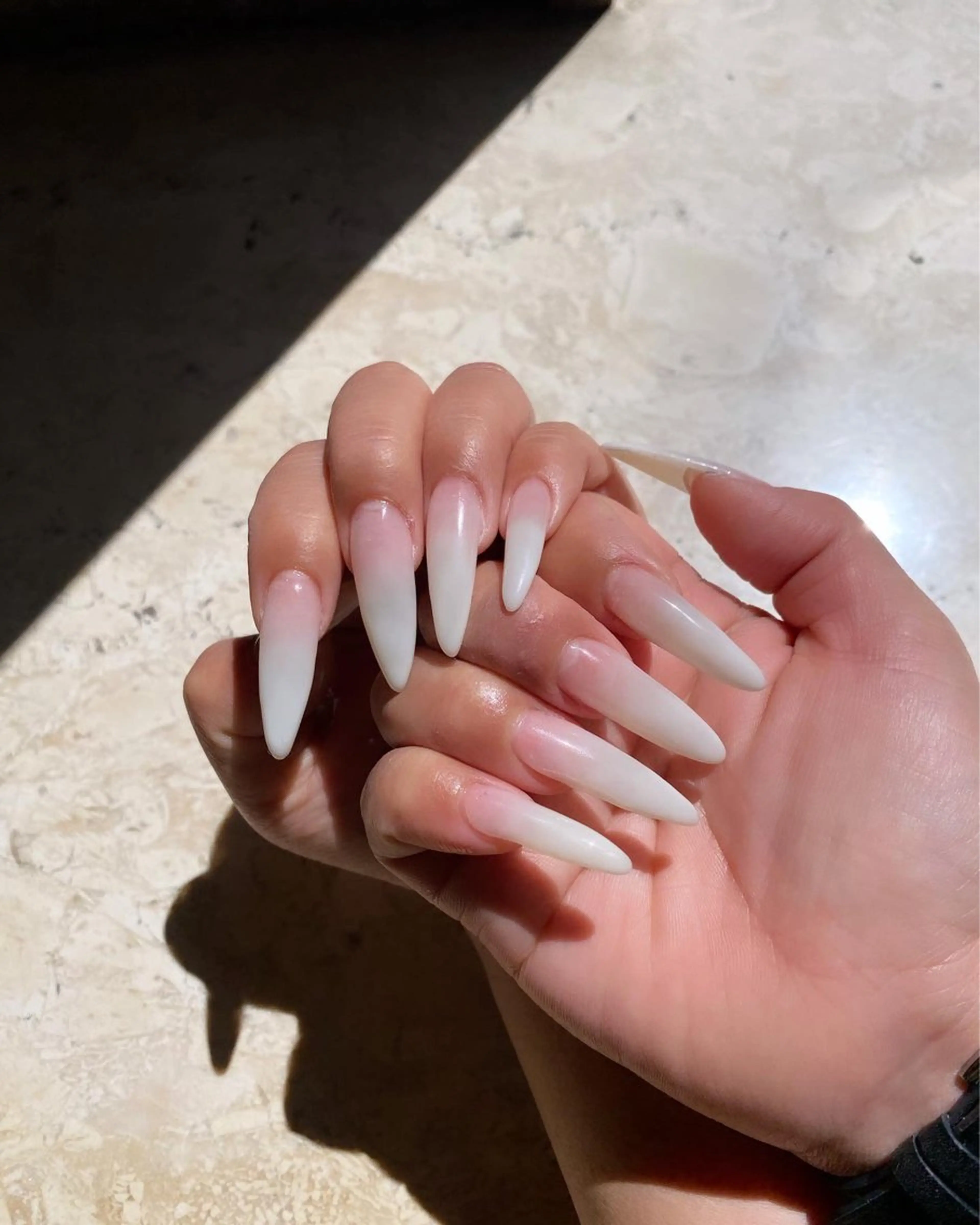 ネイル グラデーション ロングネイル ハンドネイル mieux YUKoのネイルデザイン