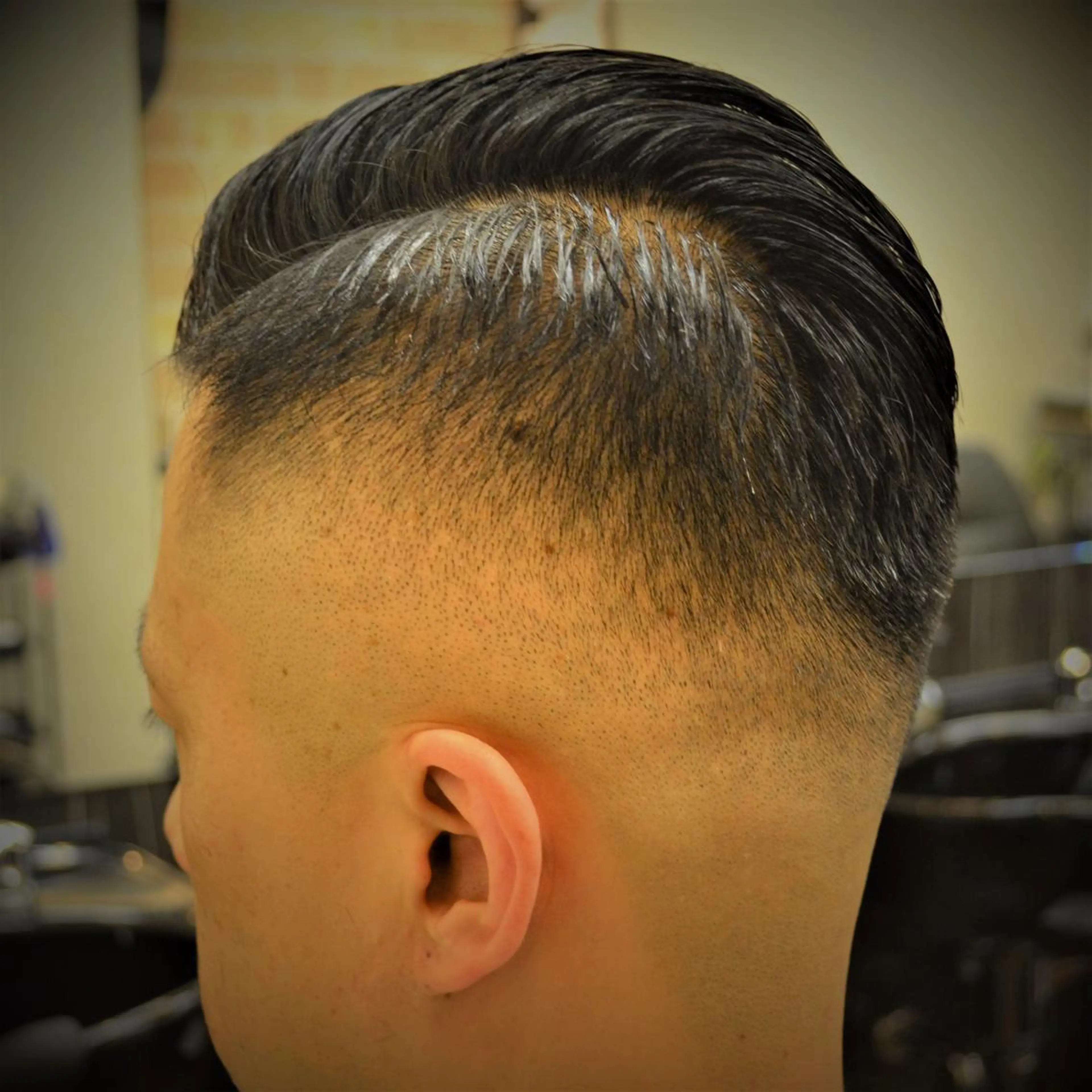 ショート メンズ カット 高野浩平/フェード ツイストスパイラルのヘアスタイル