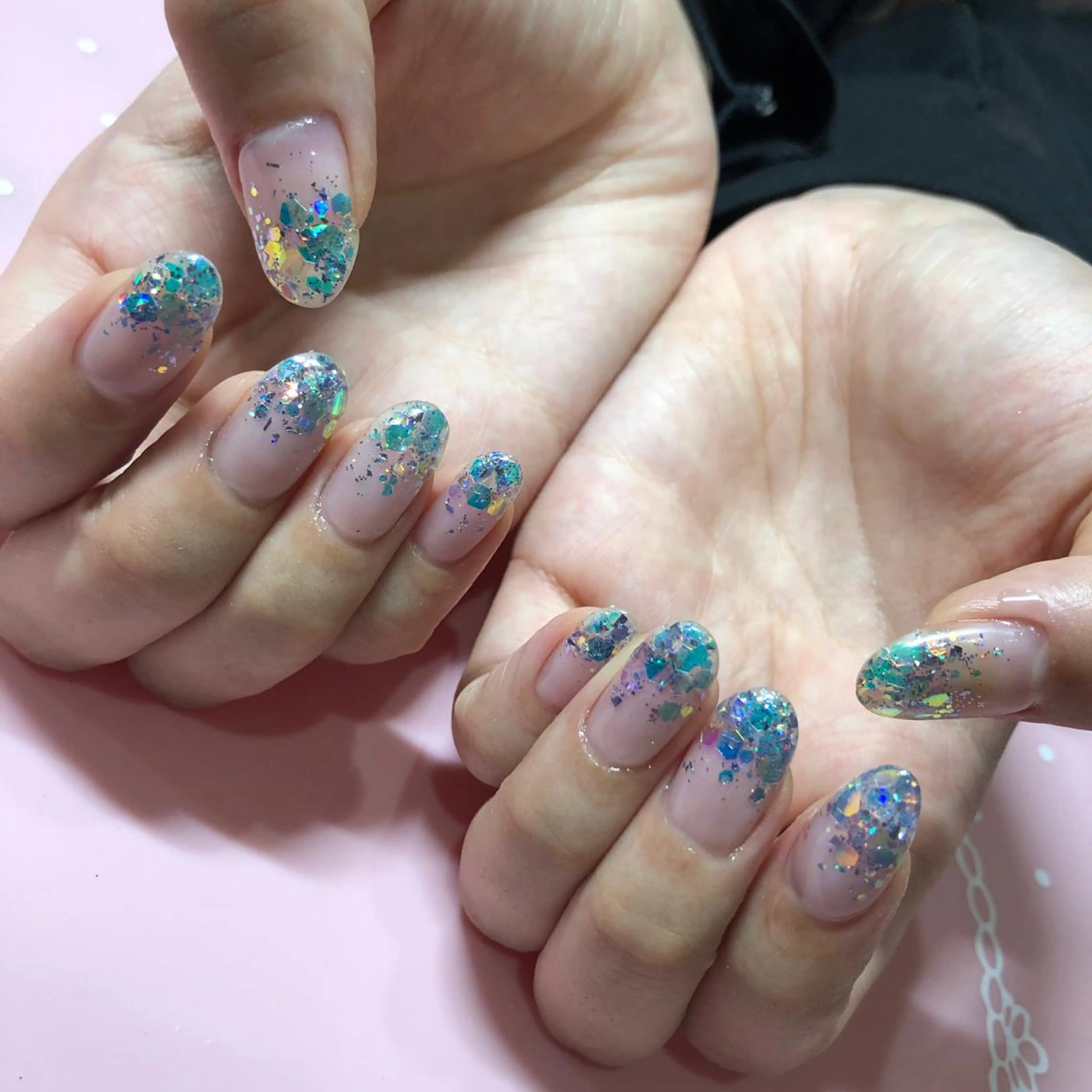 ミディアム ネイル ハンドネイル 《LB》ラブリエ Nail&eyeのマツエク・マツパデザイン