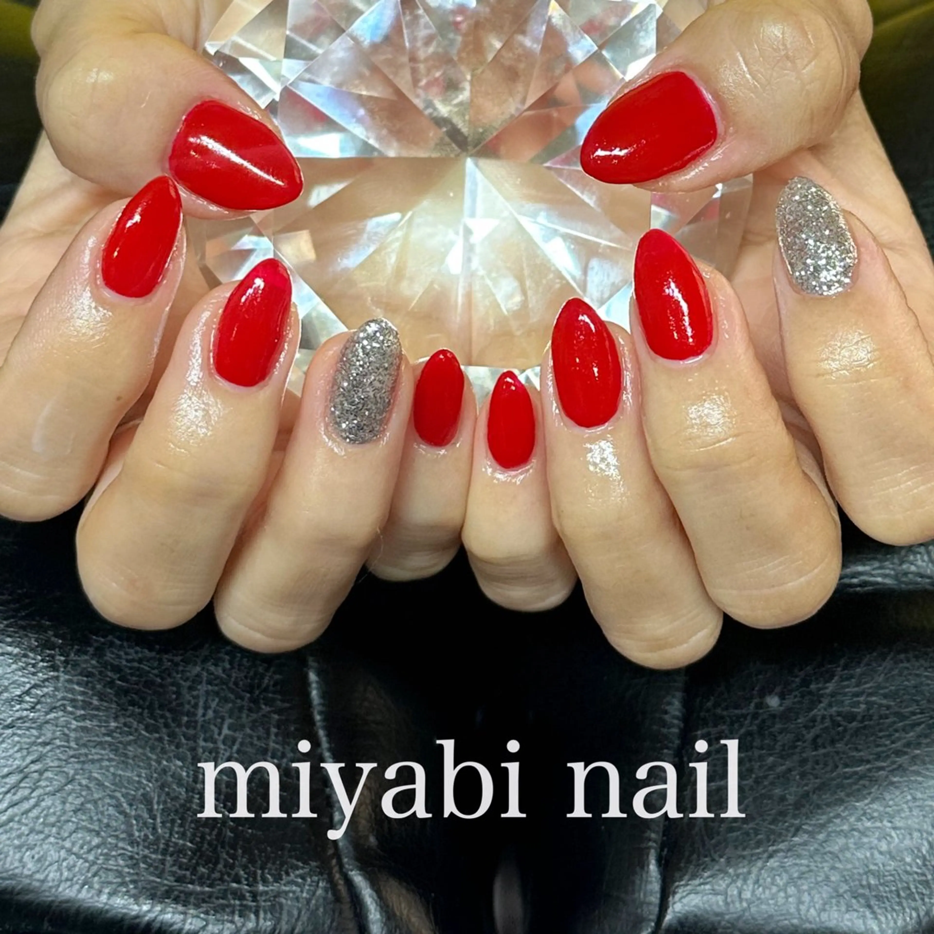 ネイル ジェルネイル ラメ(グリッター) 持ち込み 赤色 シルバー ハンドネイル miyabi nail 桂川駅近くのネイルデザイン
