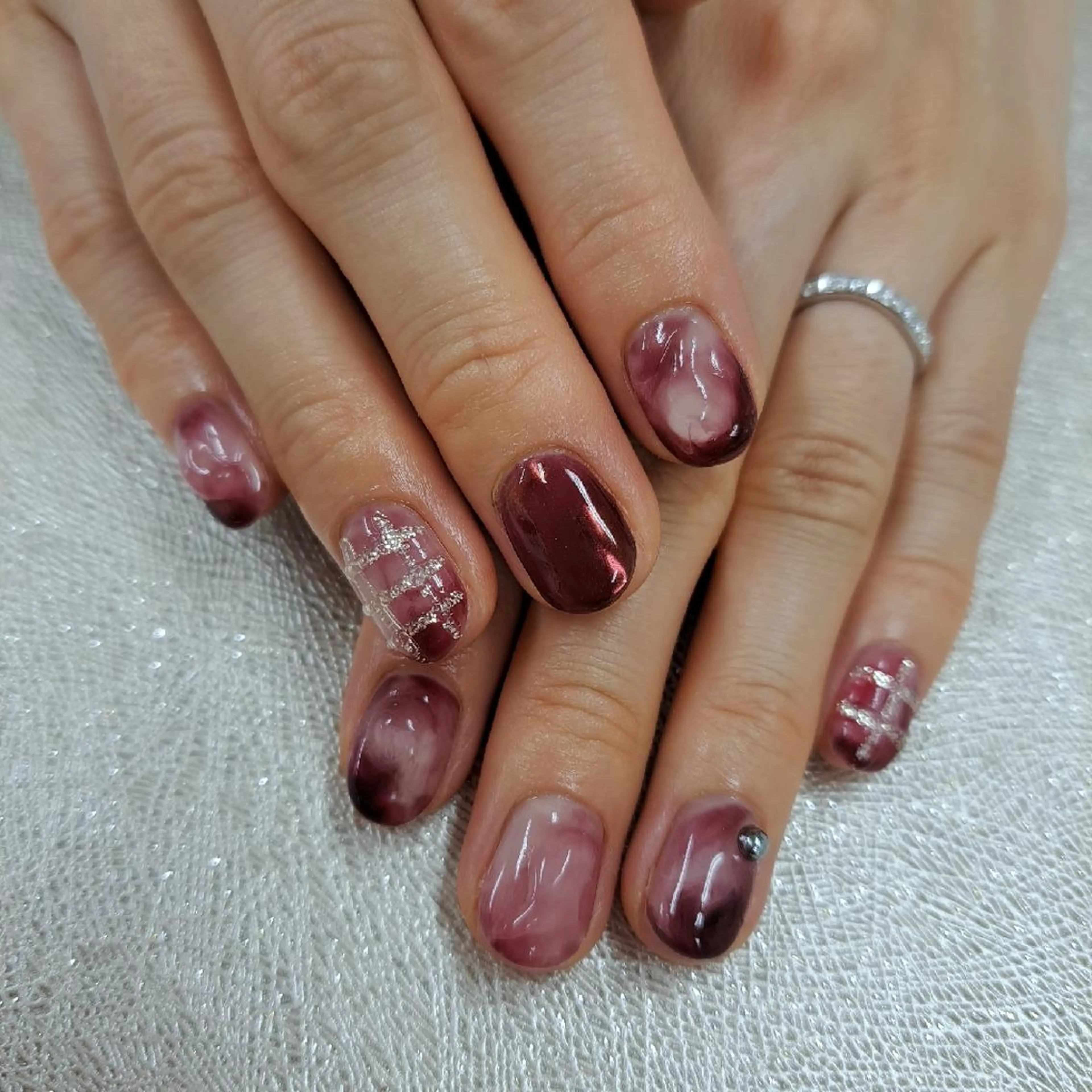 ネイル アートネイル ジェルネイル 持ち込み ニュアンスネイル パラジェル 河野ちえ (雑誌掲載サロン)のネイルデザイン