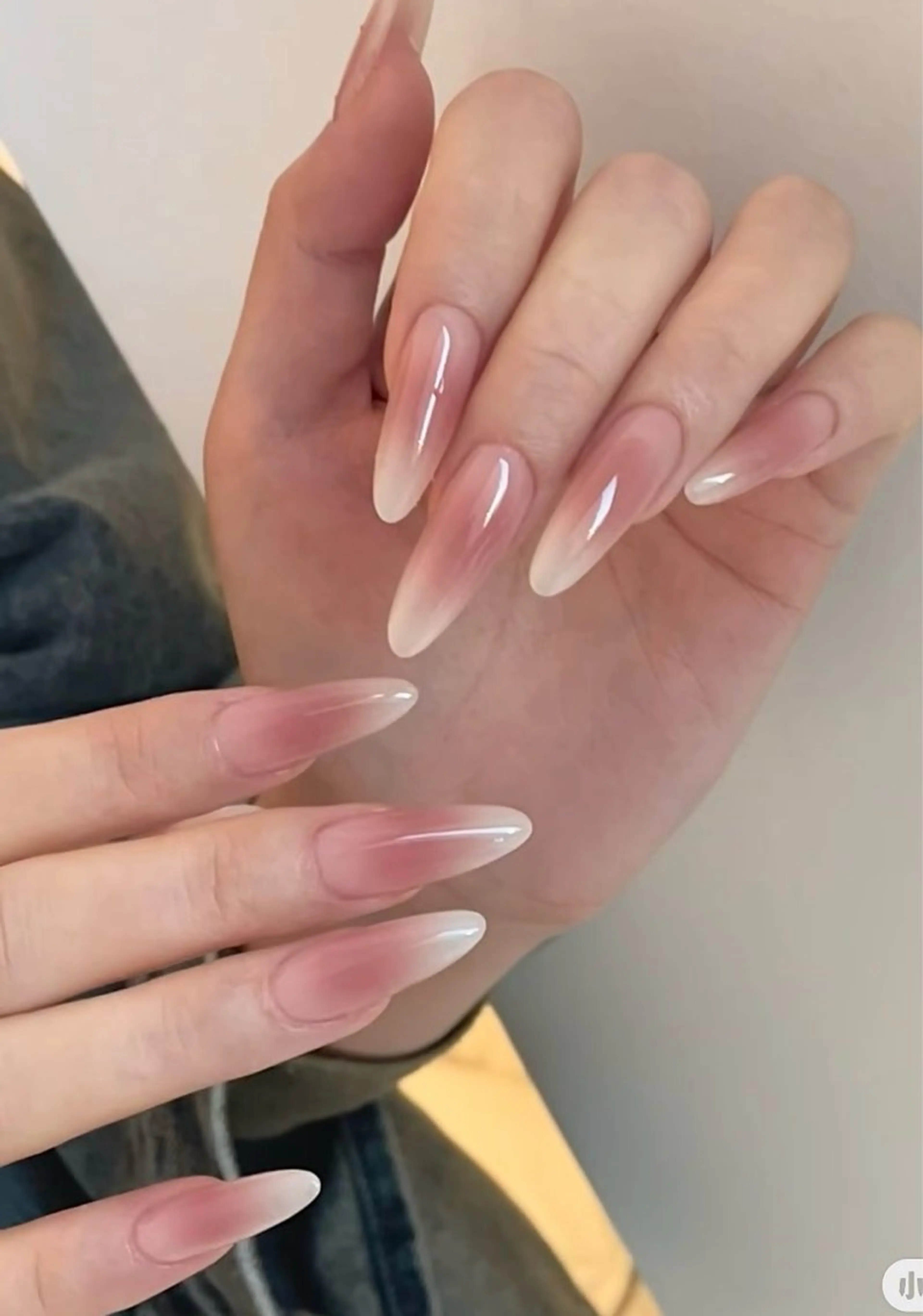 ネイル Pretty J nail salon（長さ出し専門店）所属・Pretty J （長さ出し専門店）のネイルデザイン