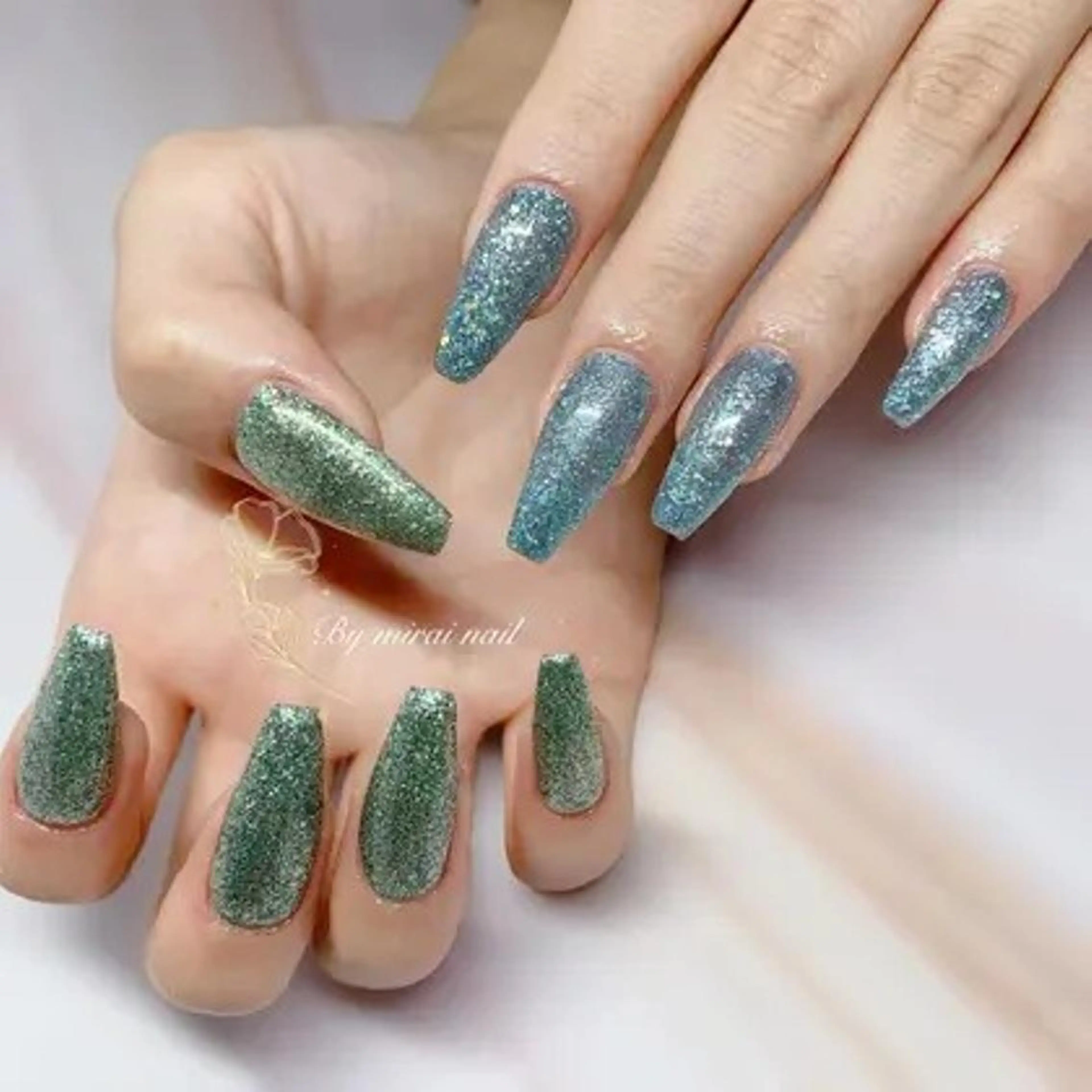 冬キャンペーン中！★フラッシュ/マグネットネイル【初回オフ無料】の写真