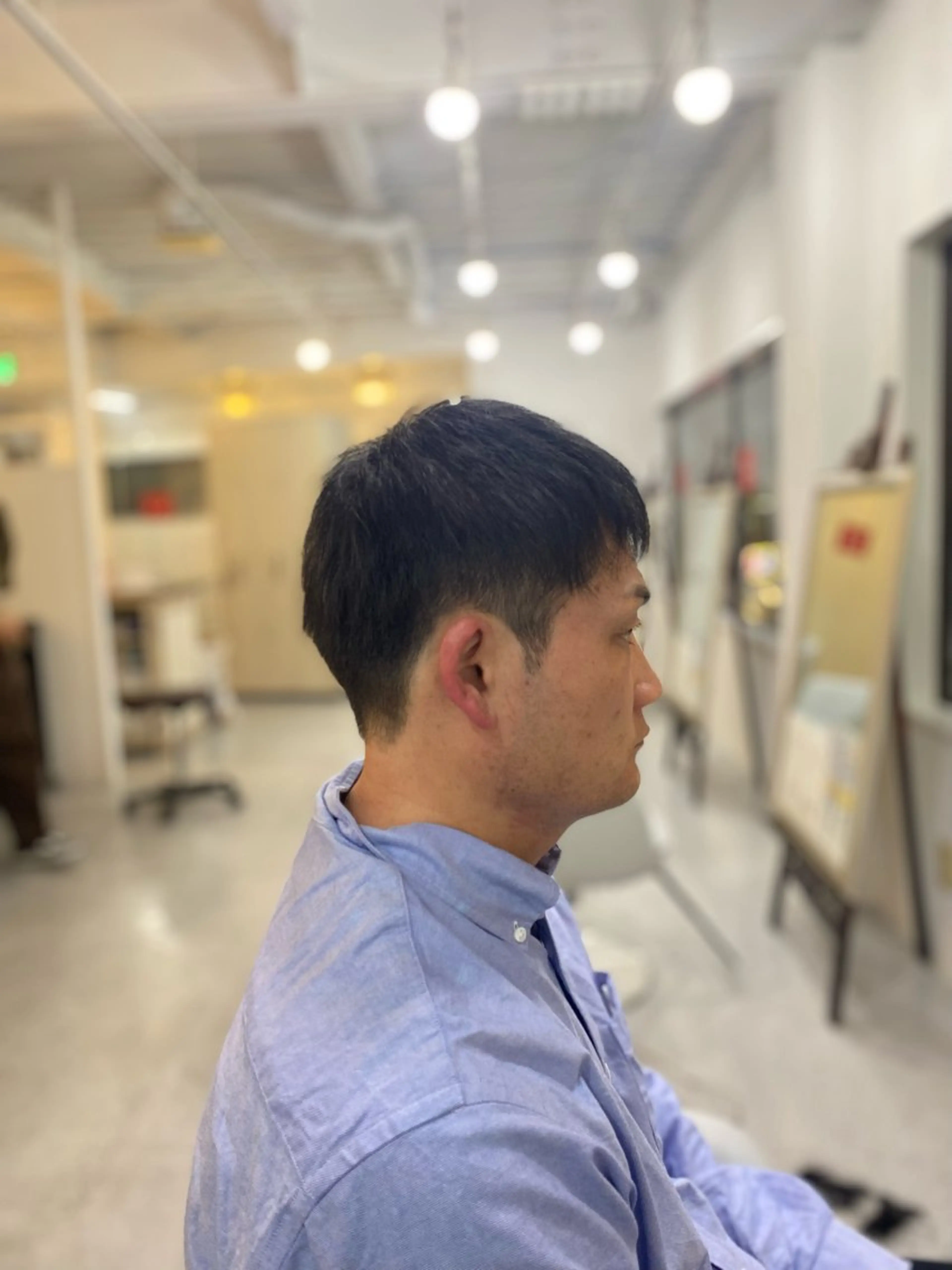 ショート 越坂部 桃子のヘアスタイル