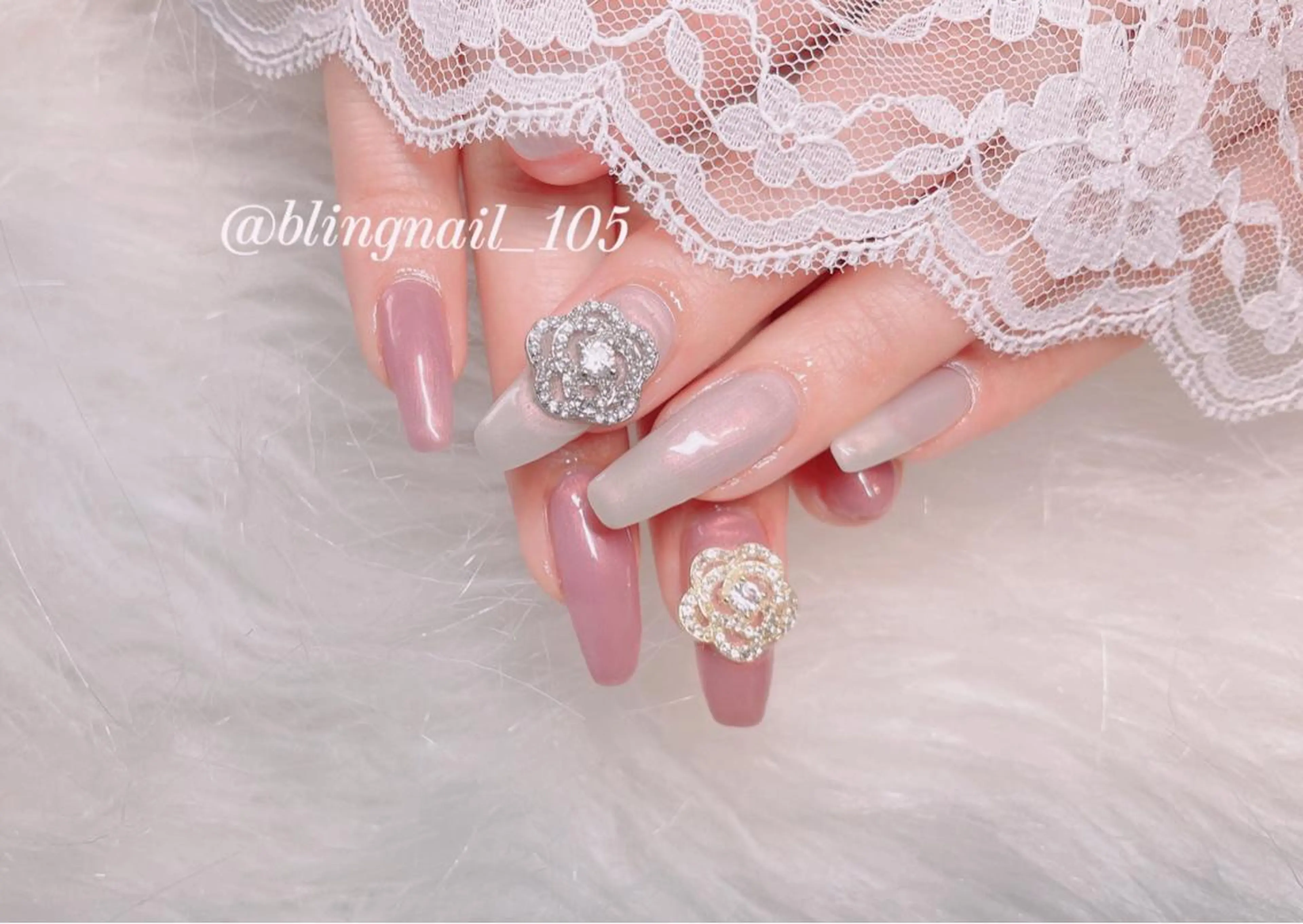 ネイル 23時まで❤︎韓国、 ワンホンネイルのネイルデザイン