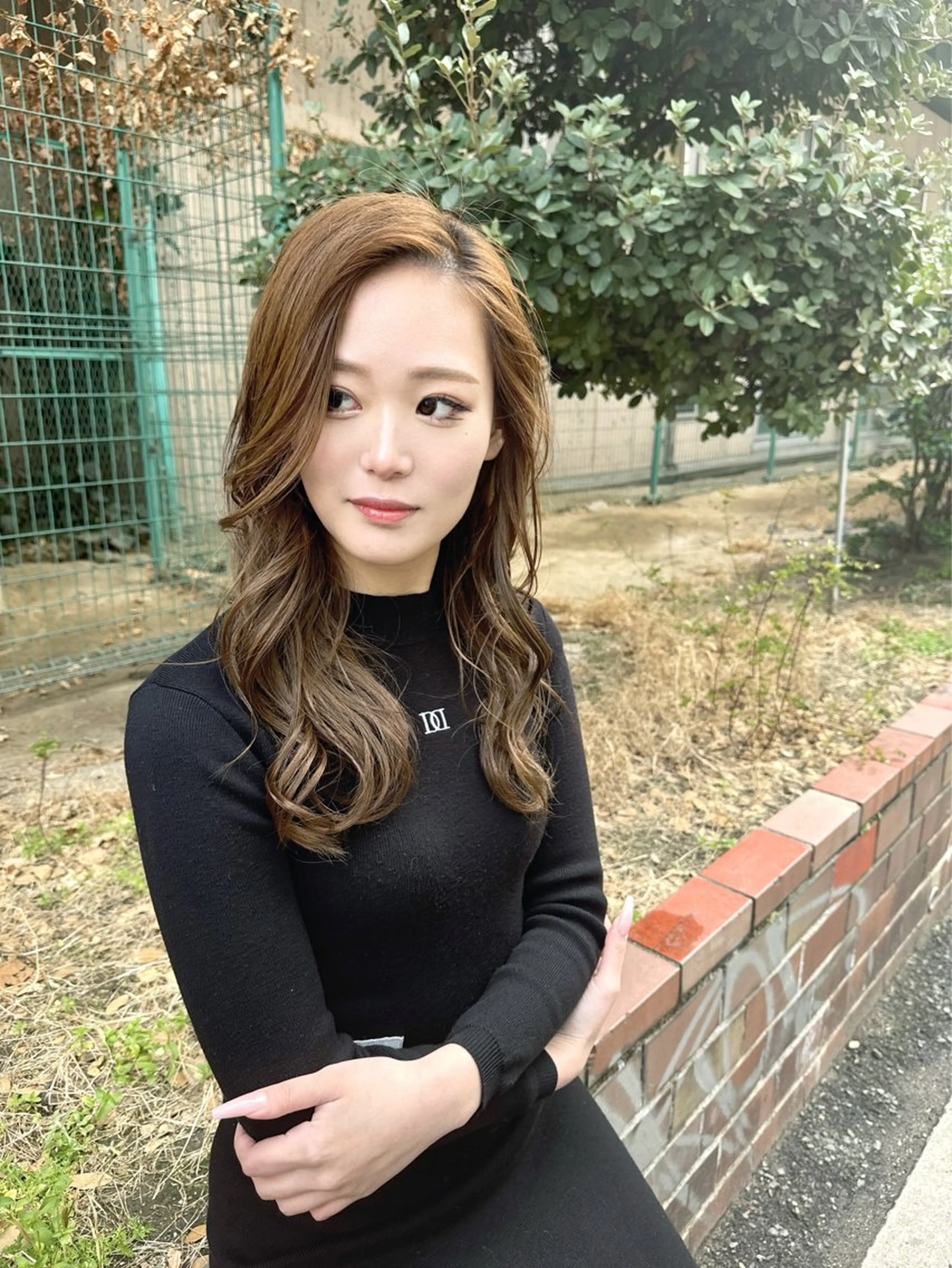 ロング カラー ブリーチ ケアブリーチ ダブルカラー イヤリングカラー ハイトーンカラー 【.ico】心斎橋/ ウルフ/飛田ゆうきのヘアスタイル