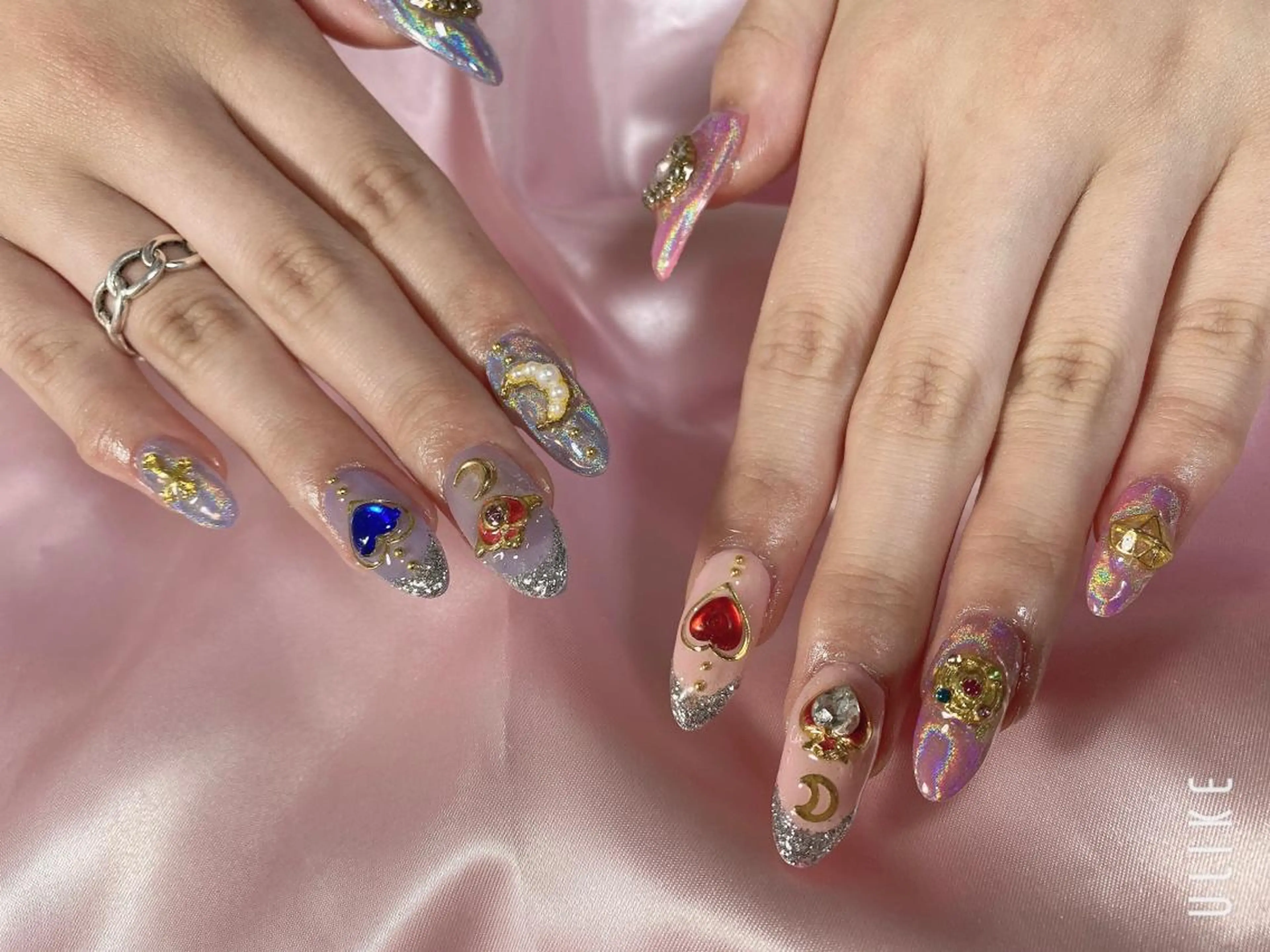 ネイル 高草木 桃香のネイルデザイン