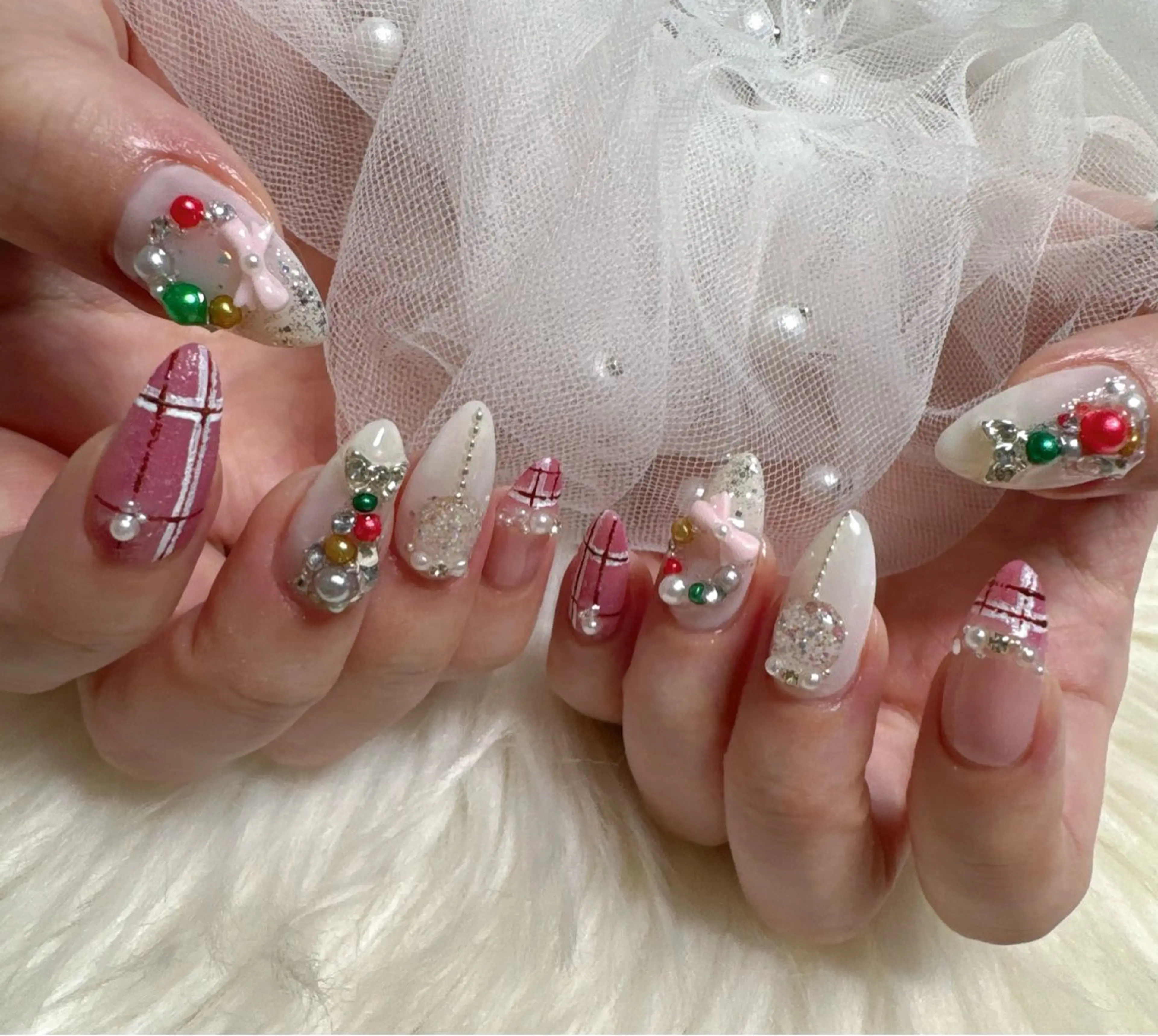 ネイル ハンドネイル ＆ME ネイルサロンのネイルデザイン