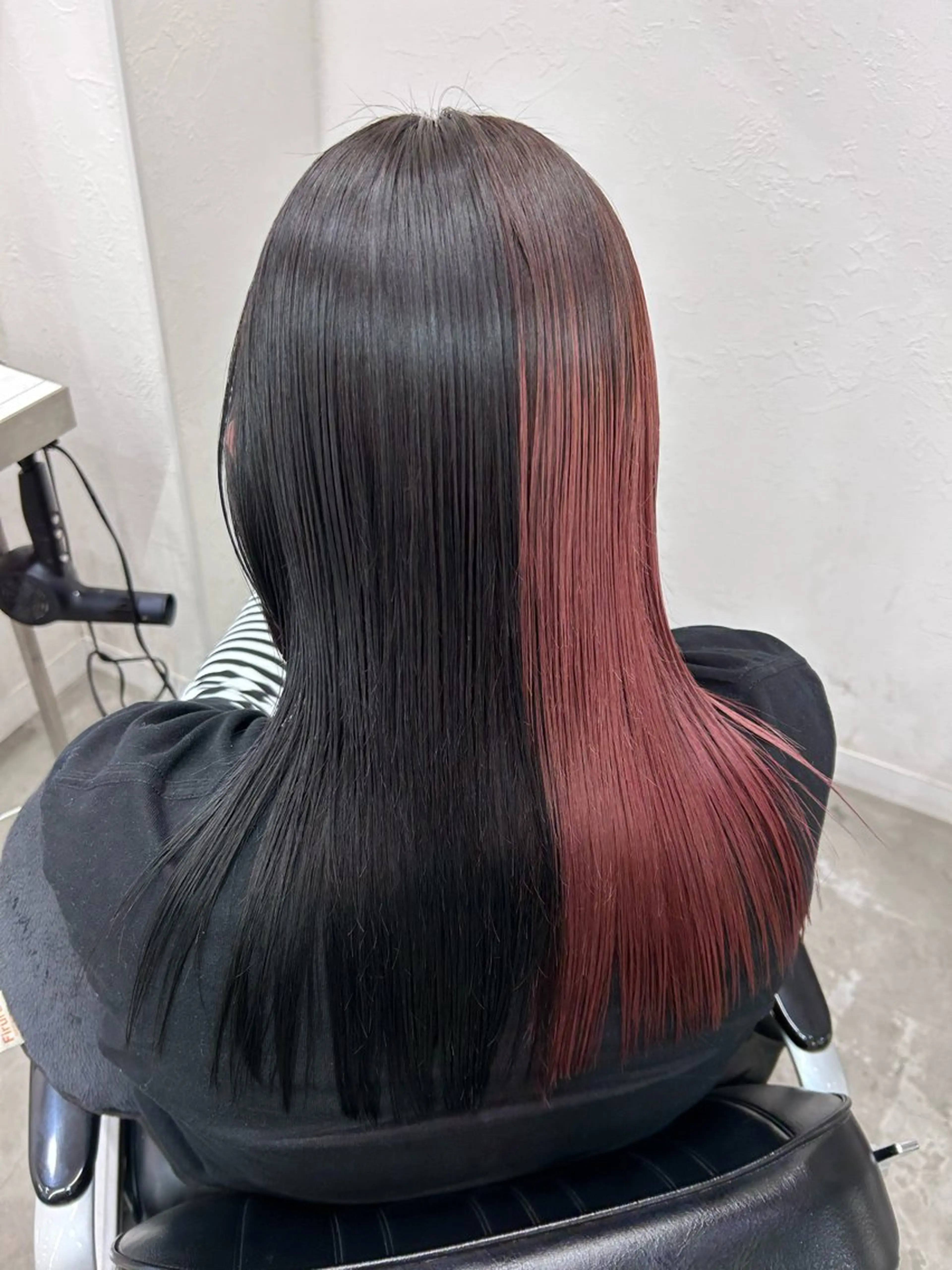 ロング ヘアカラー 艶カラー/レイヤー /メンズ/マツエクのヘアスタイル