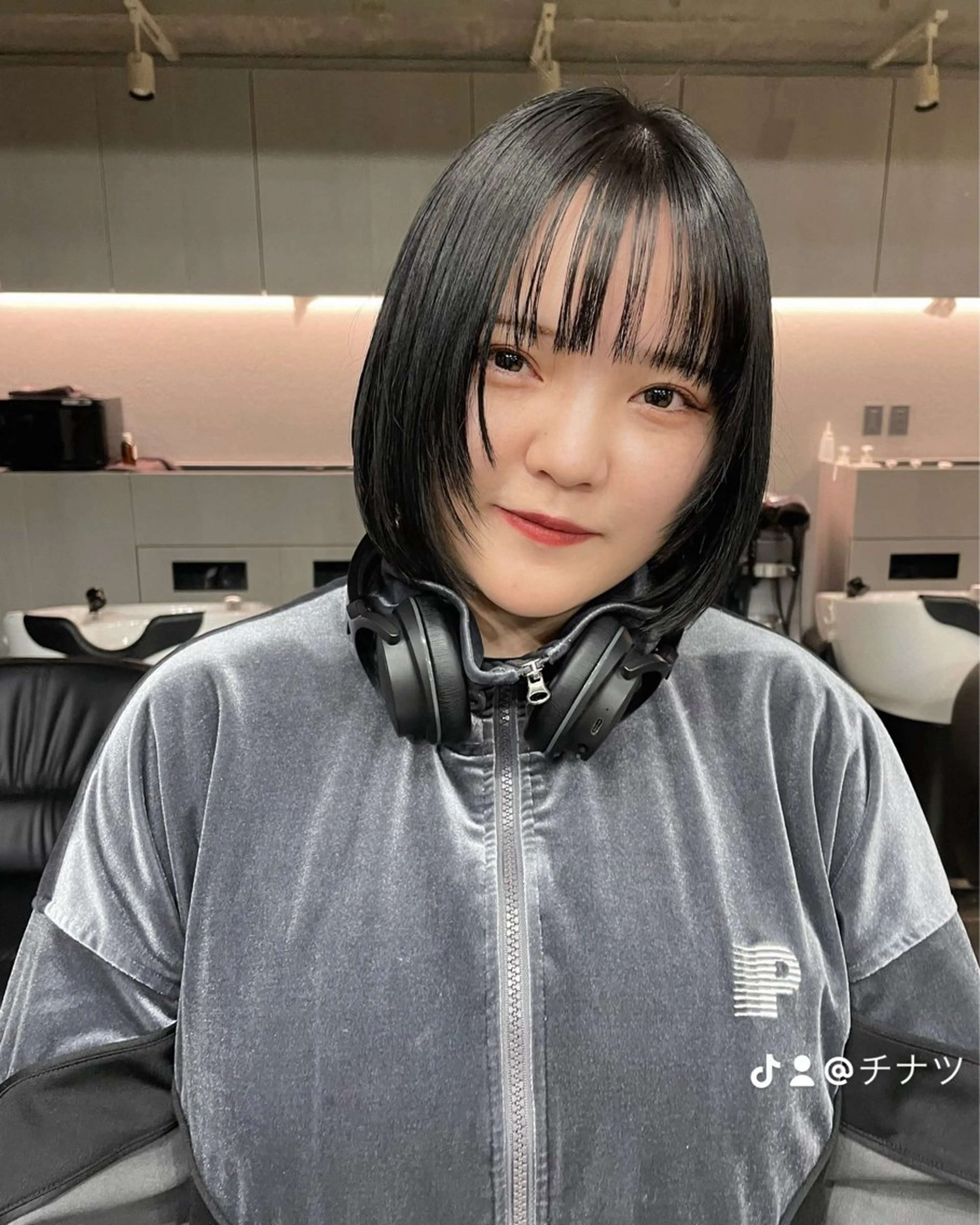 ミディアム カラー カット ヘアカラー トリートメント 表参道/髪質改善・ 透明感 colorのヘアスタイル