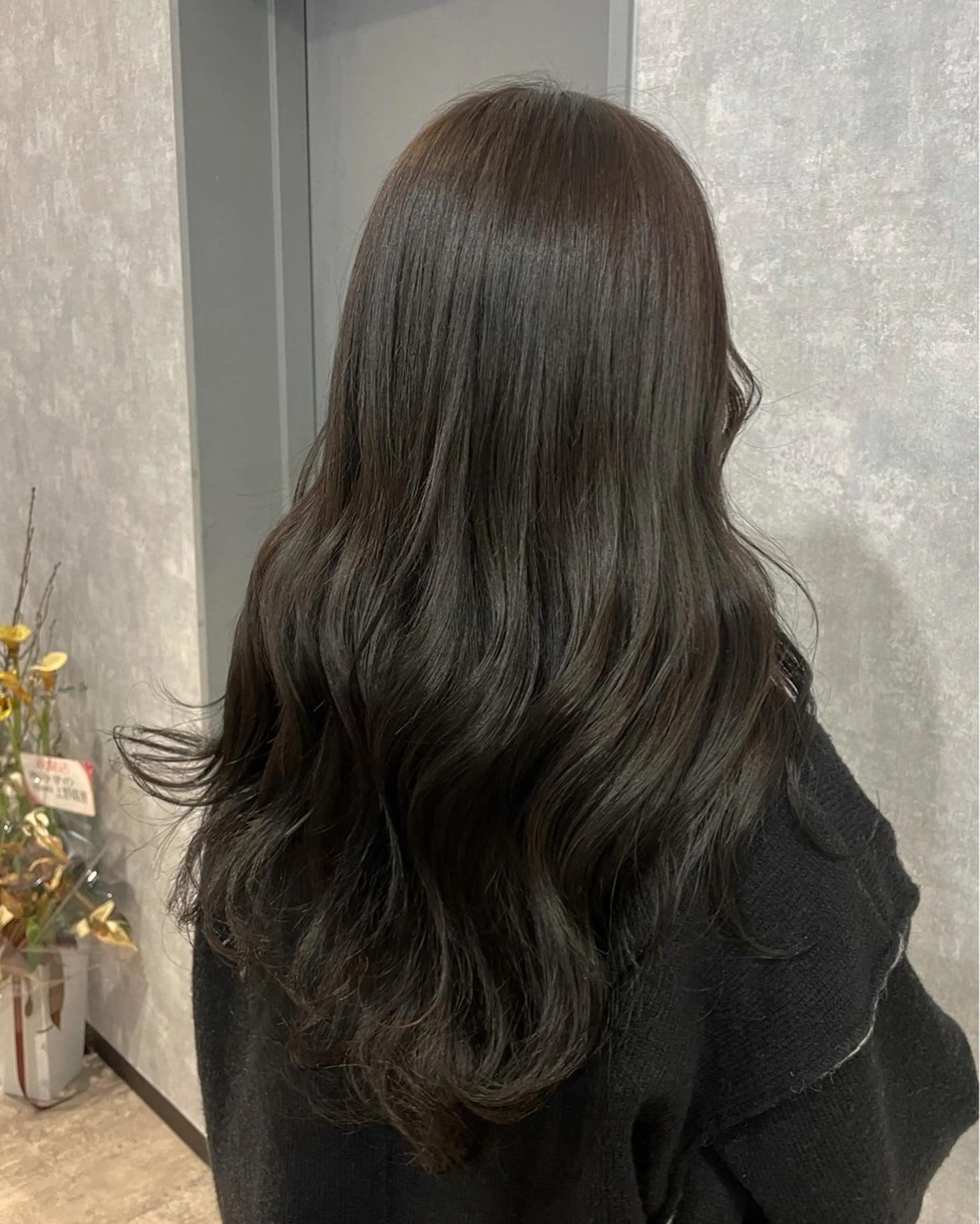 ロング 🌐NATSUMI 🌐【寒色カラー】のヘアスタイル