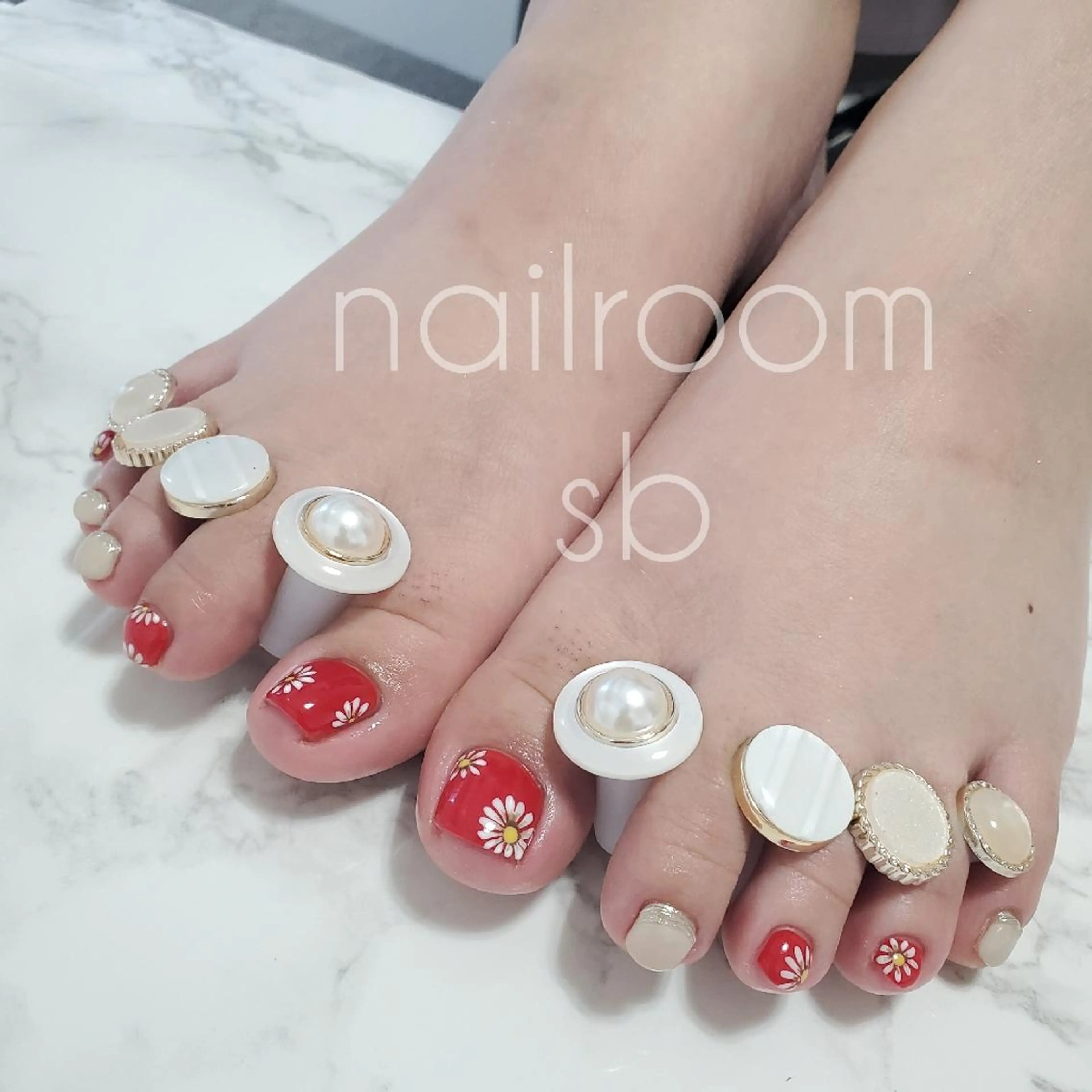ネイル nailroom‪ sb‪‪𓈒𓂂𓏸のネイルデザイン