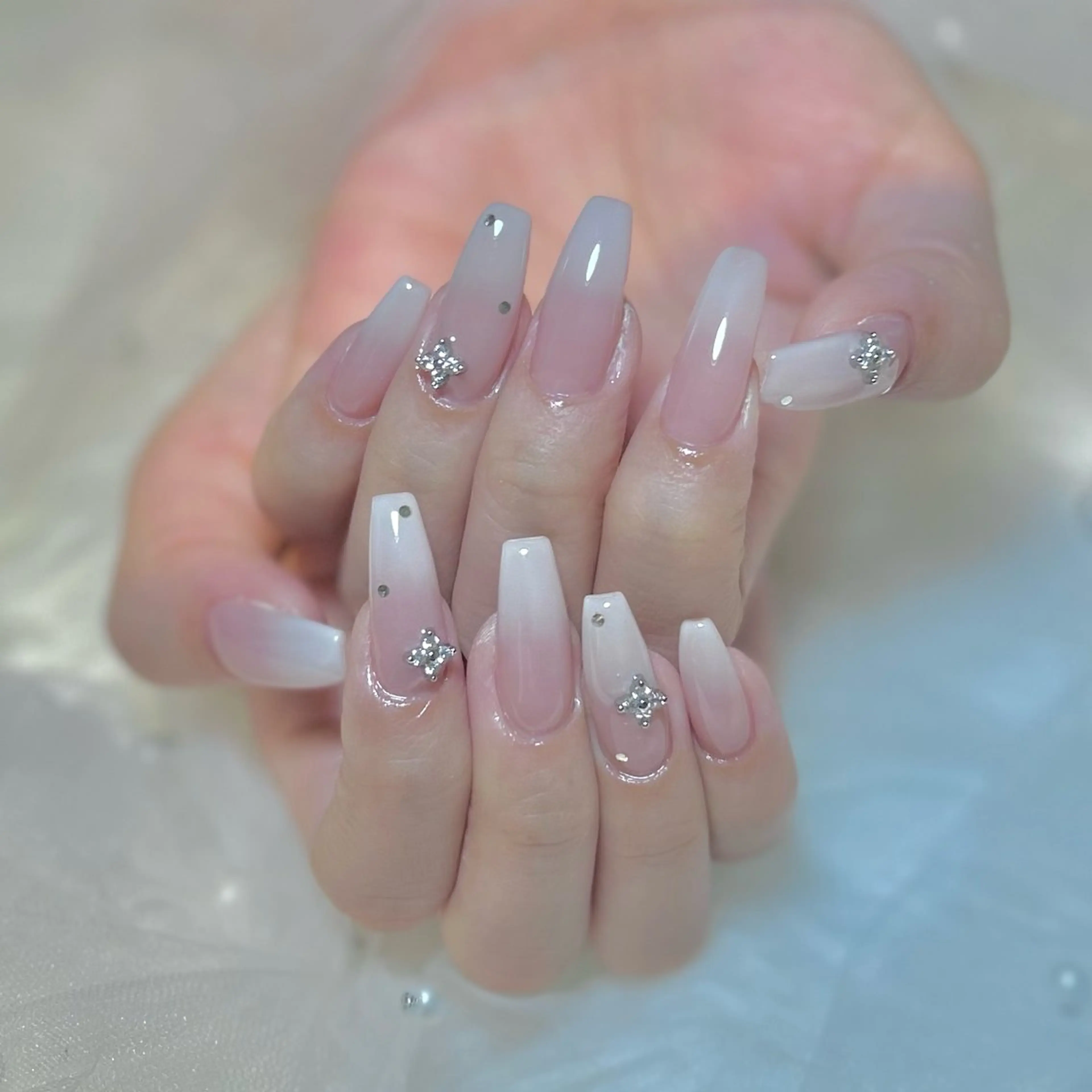 ネイル ぷりゅねる Nanamiのネイルデザイン