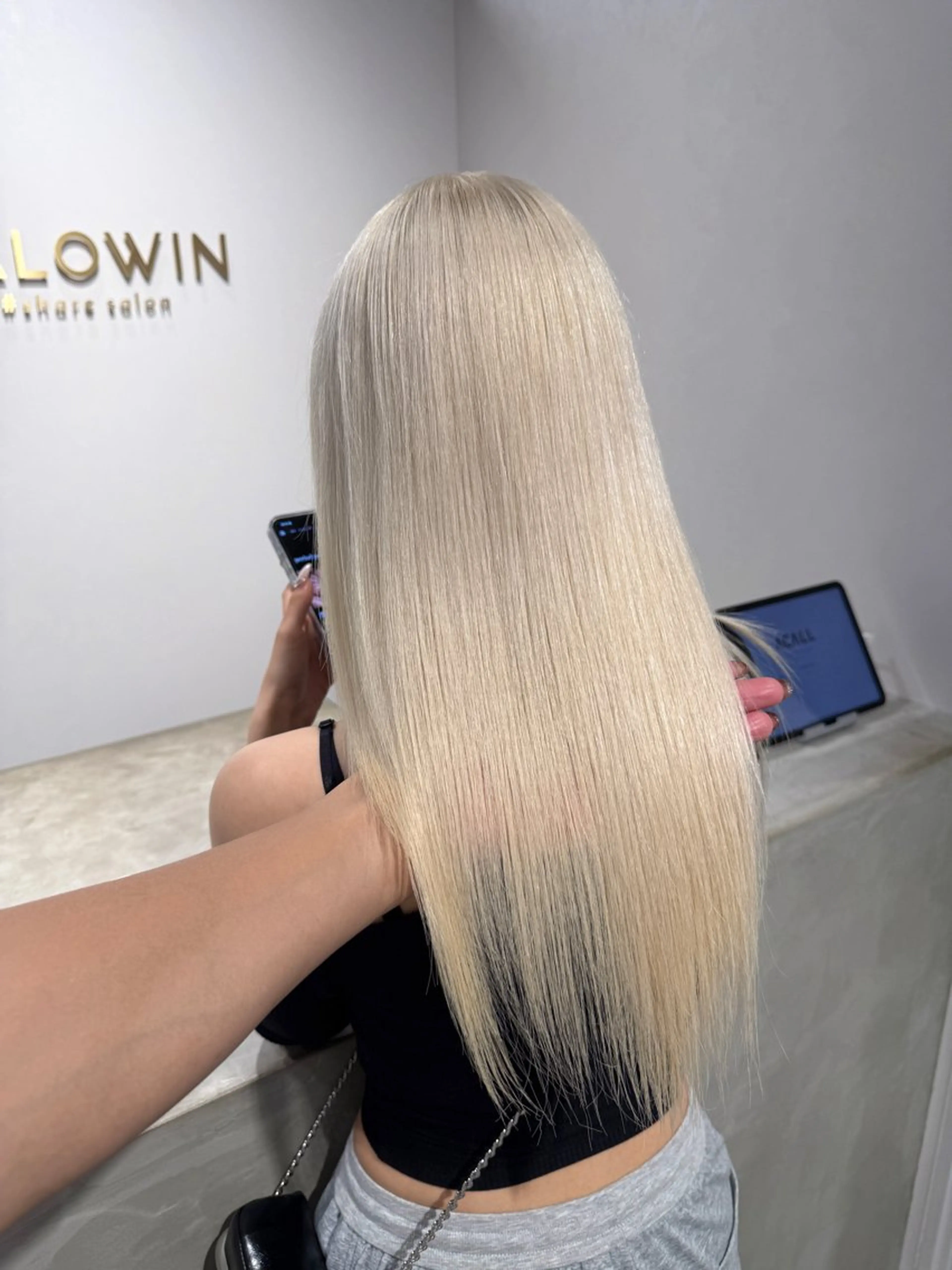 ロング カラー ハイトーン/ ブリーチ/あいかのヘアスタイル