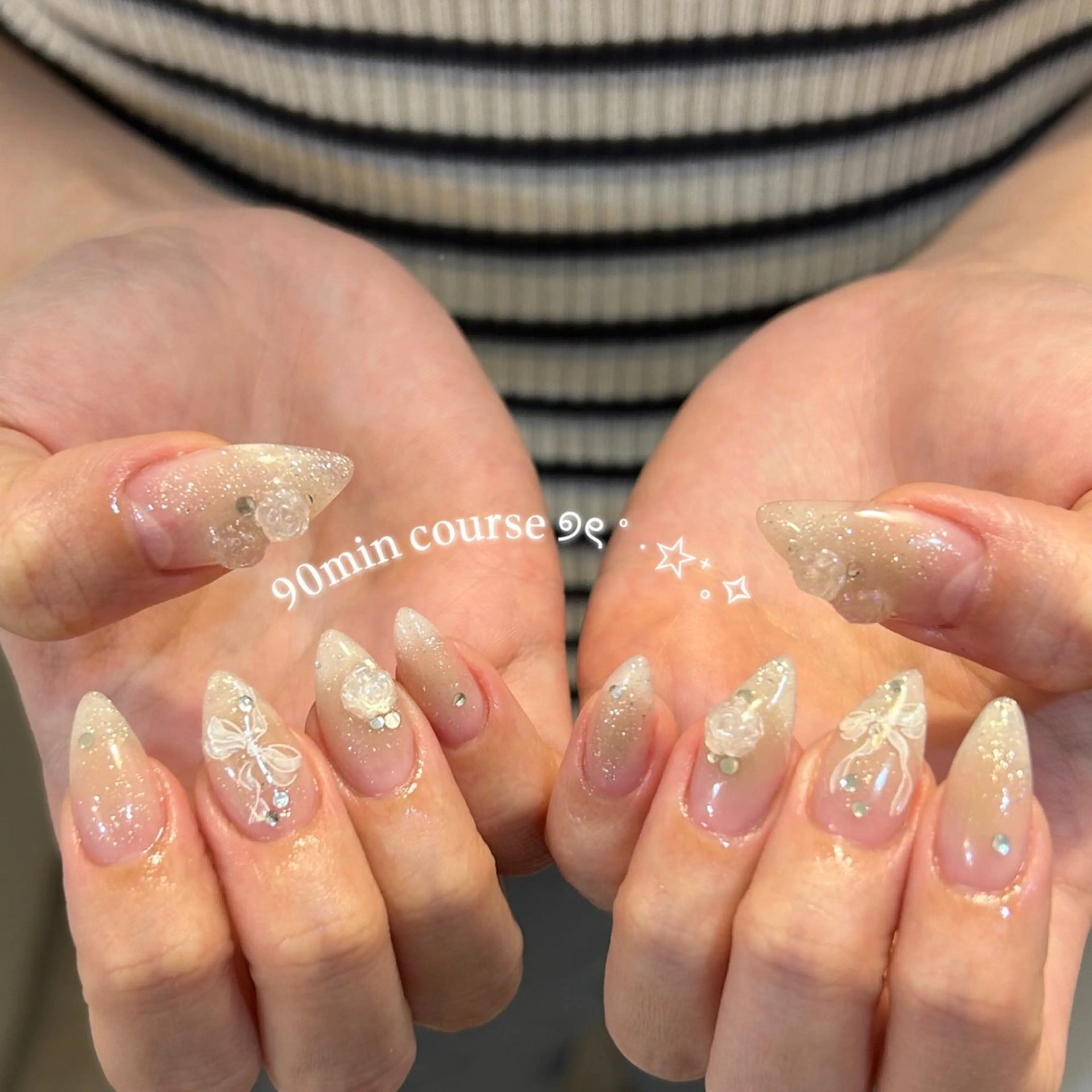 ネイル ハンドネイル ViViA momokaのネイルデザイン