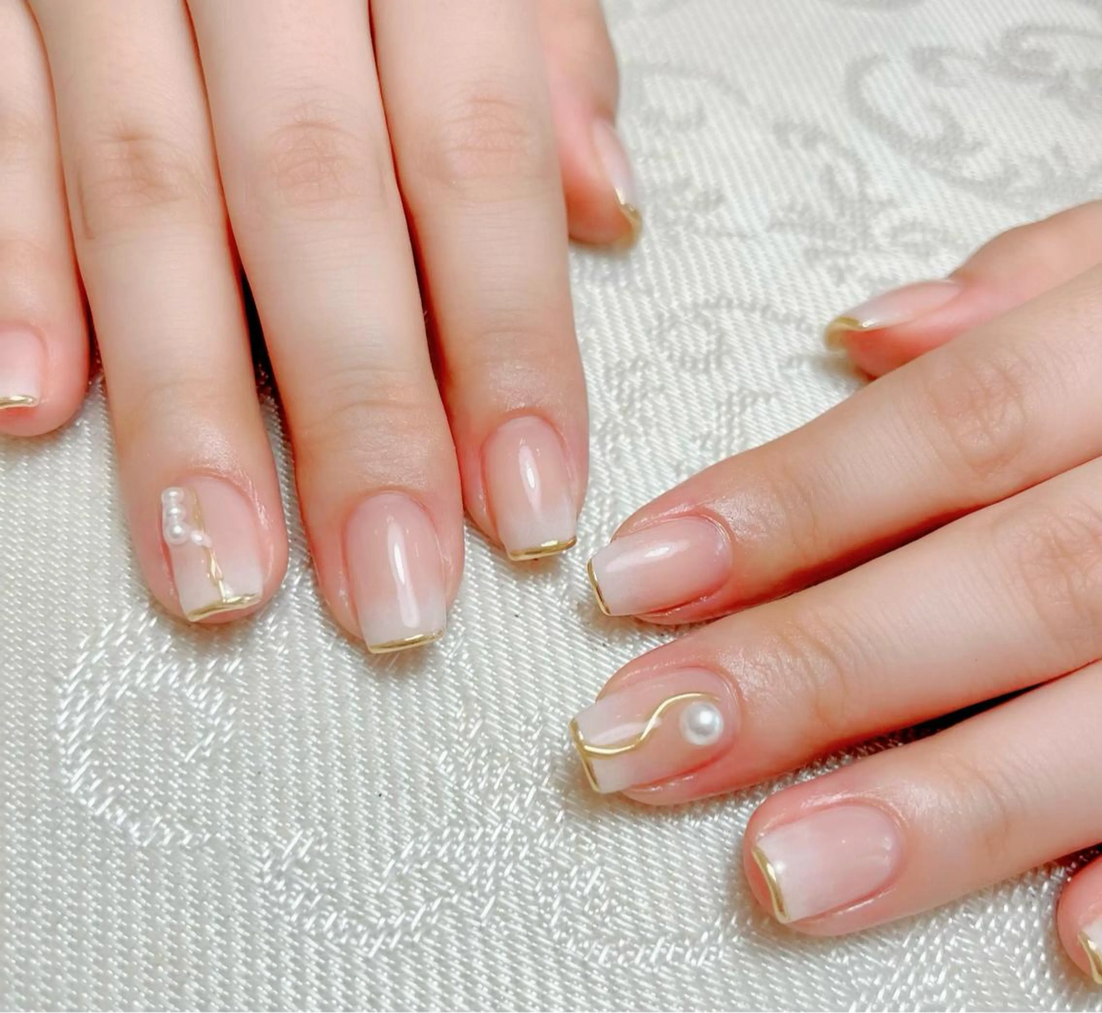 ネイル ミラーネイル ハンドネイル A.sister所属・nail salon 《A.sister》のネイルデザイン