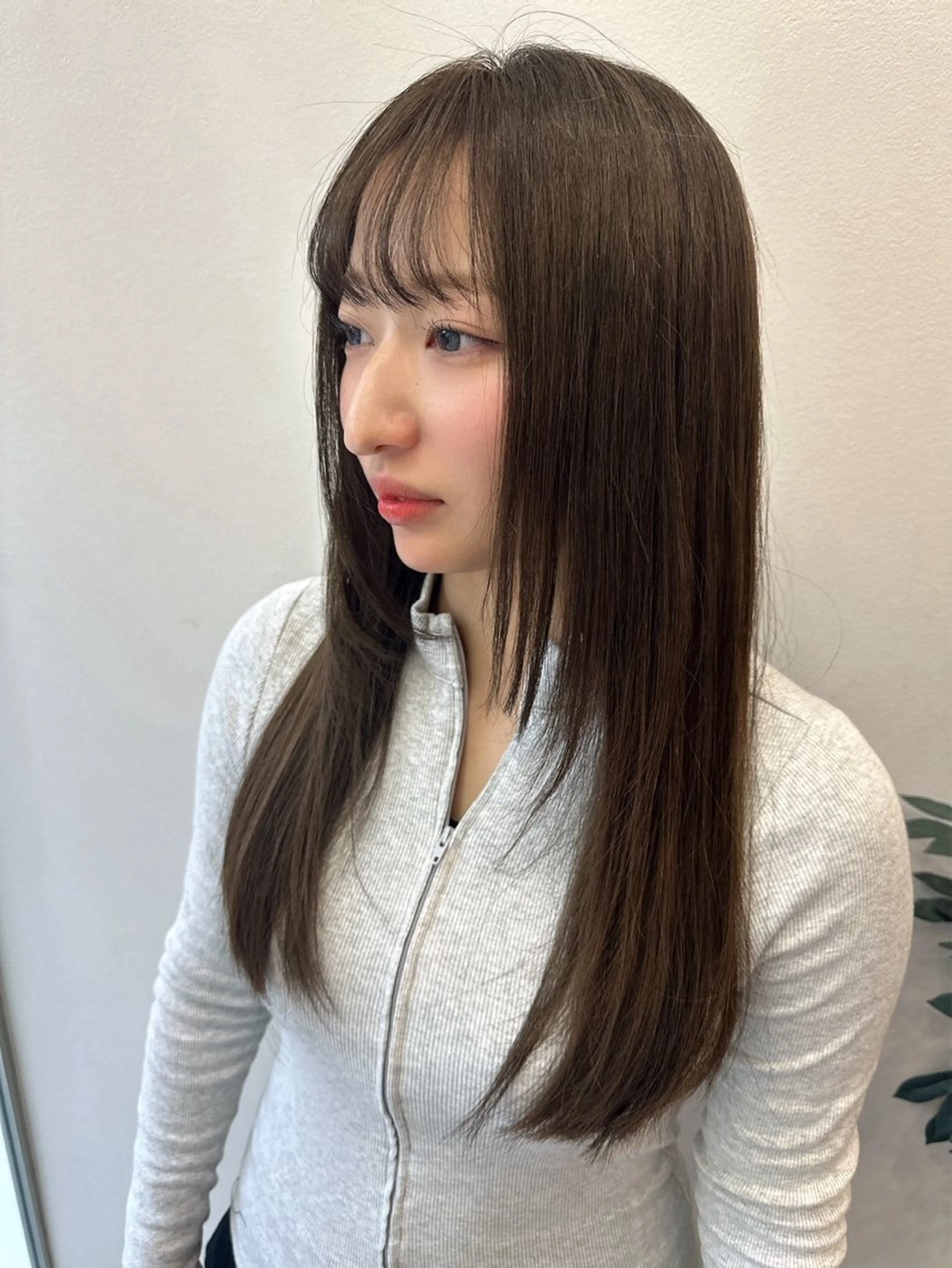 セミロング カット CoReまぁくん 癖毛お悩み専門のヘアスタイル