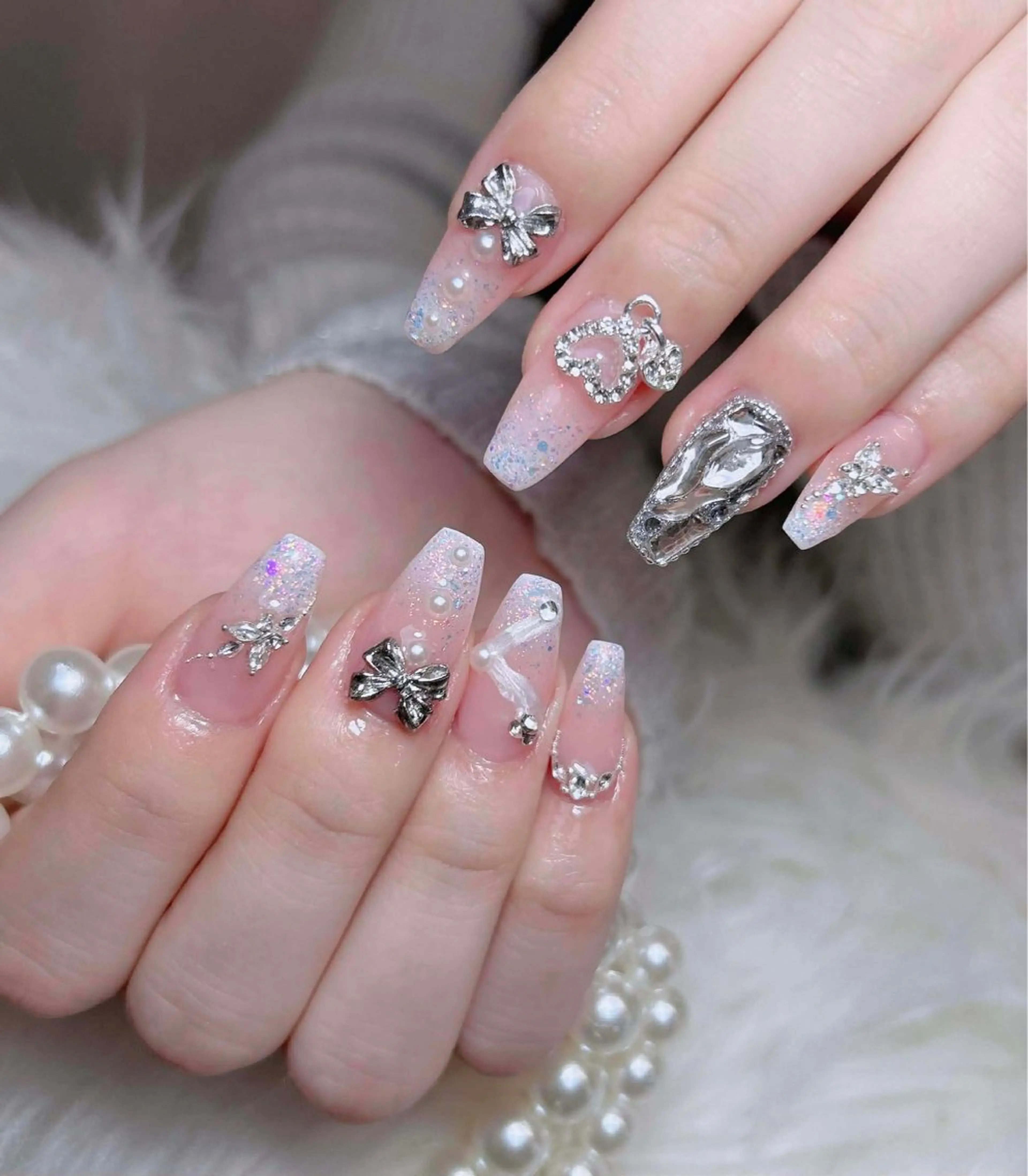 ネイル オーロラネイル チークネイル フットネイル フレンチネイル 韓国ネイル ハンドネイル Lumi Nailのネイルデザイン