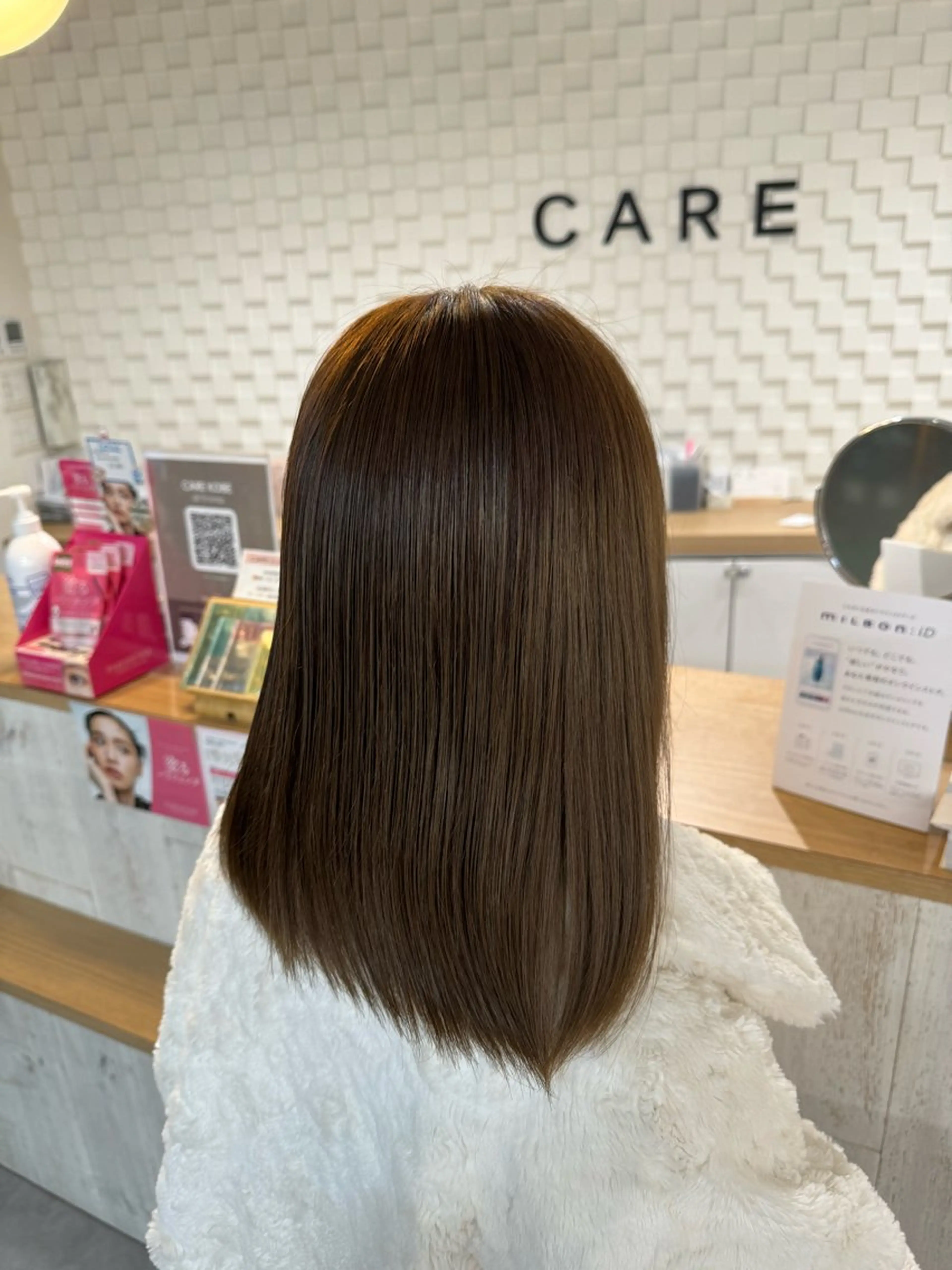 カラー レイヤーカット/ 艶カラー/山内一暉のヘアスタイル