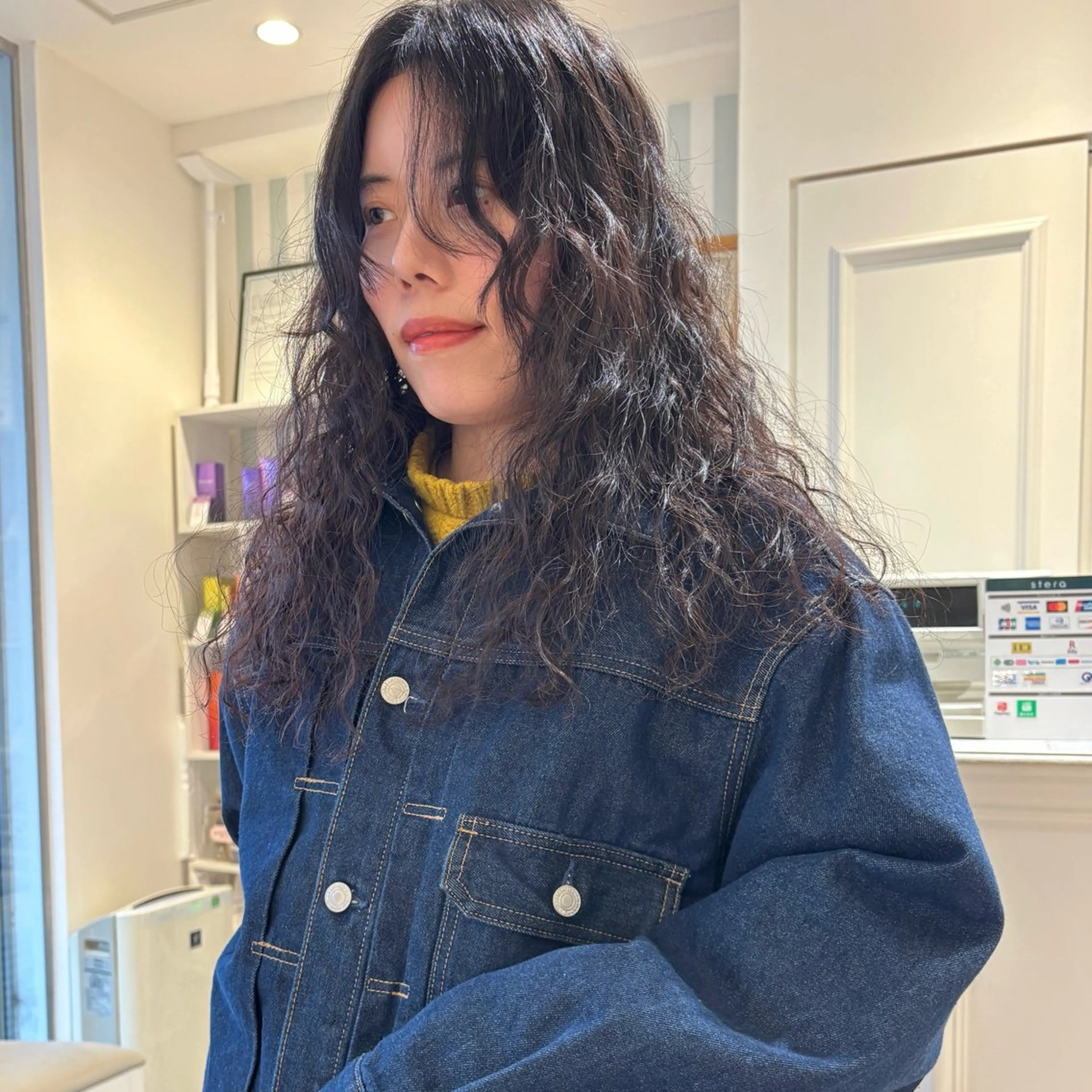 ロング カット パーマ ブリーチなしwカラー メンズパーマ新居見のヘアスタイル