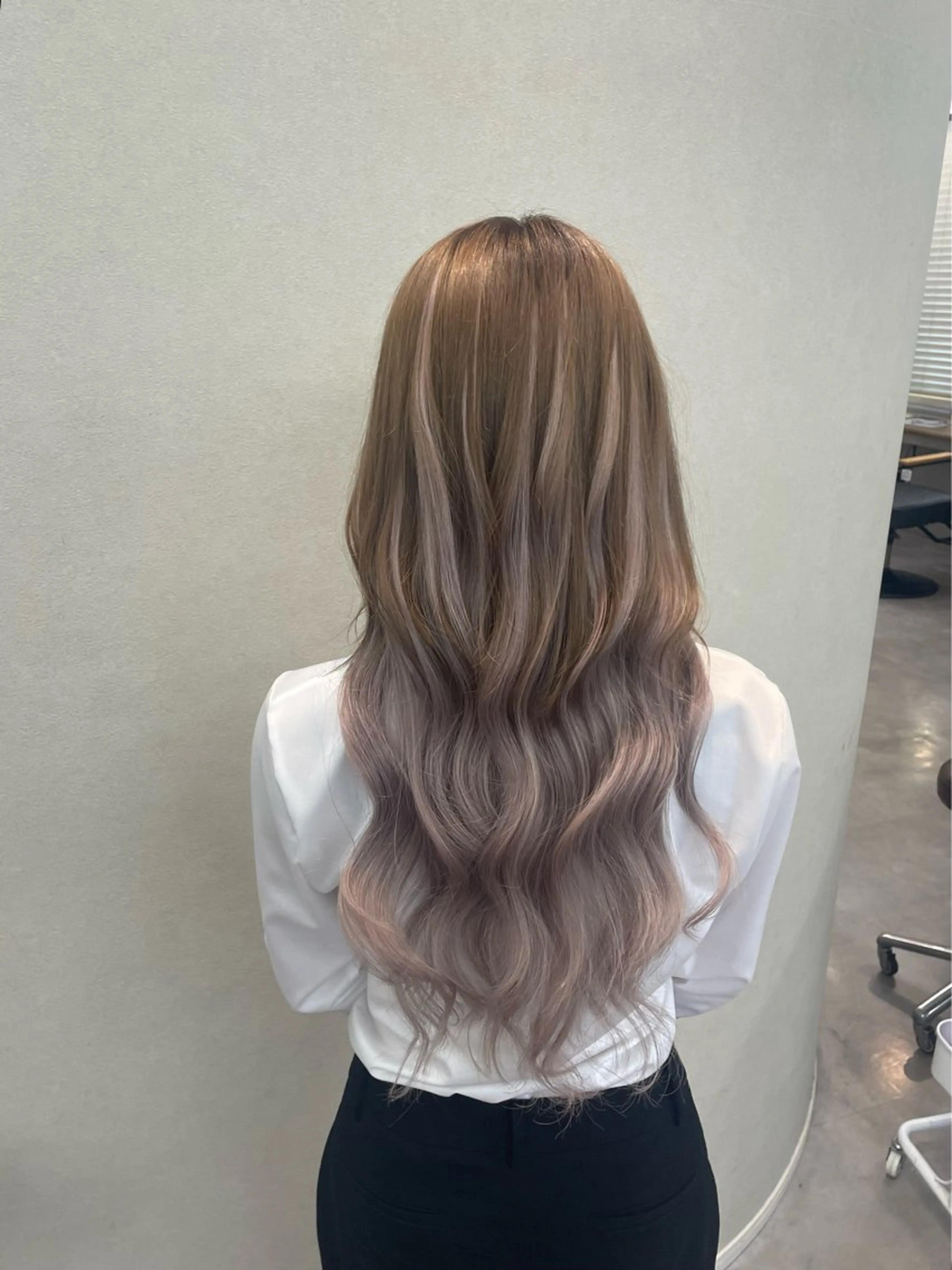 YUE(ユエ)☁️ アユナのヘアスタイル