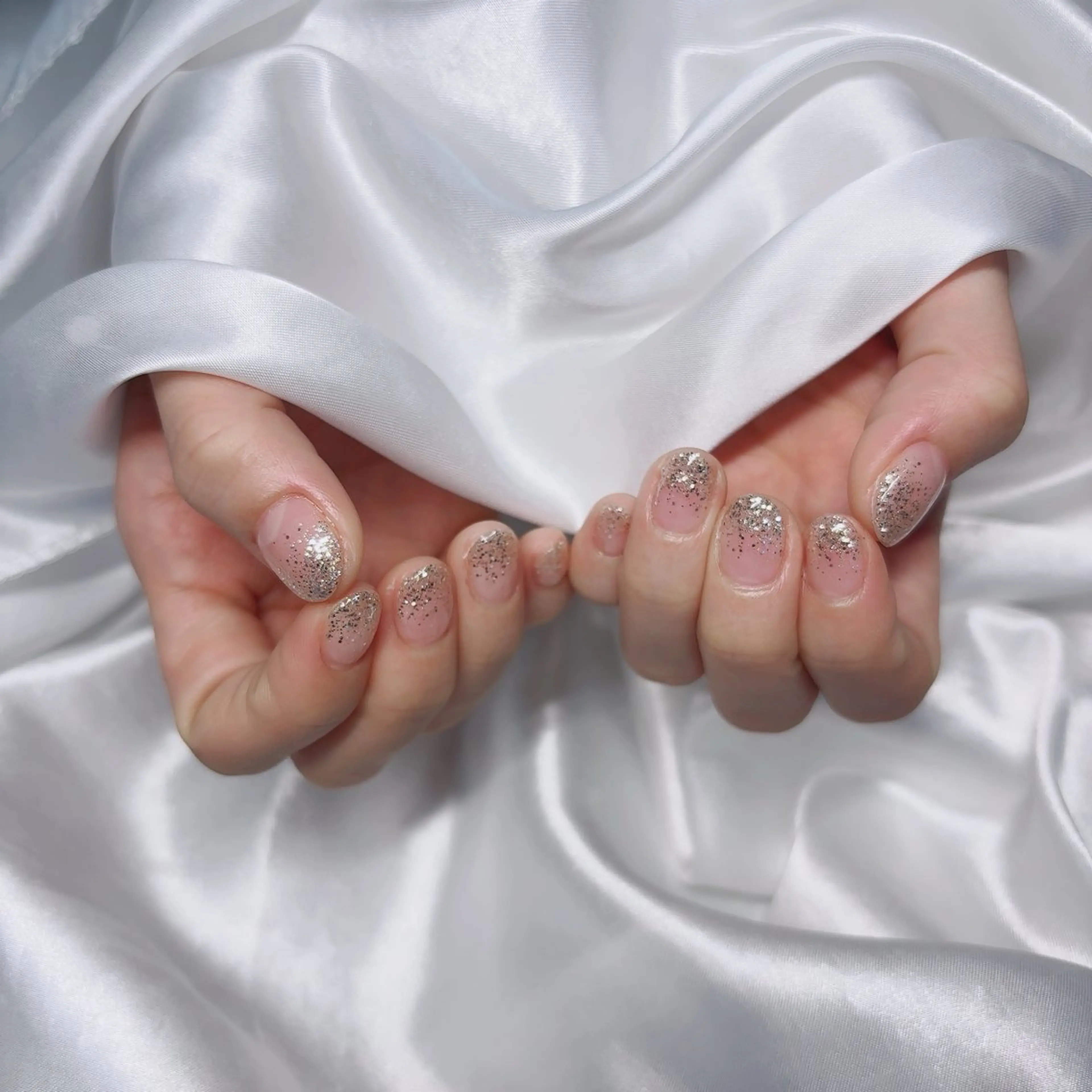 ネイル グラデーション ラメ(グリッター) ラメグラデーション ハンドネイル 京橋/ Lance nail Minaのネイルデザイン