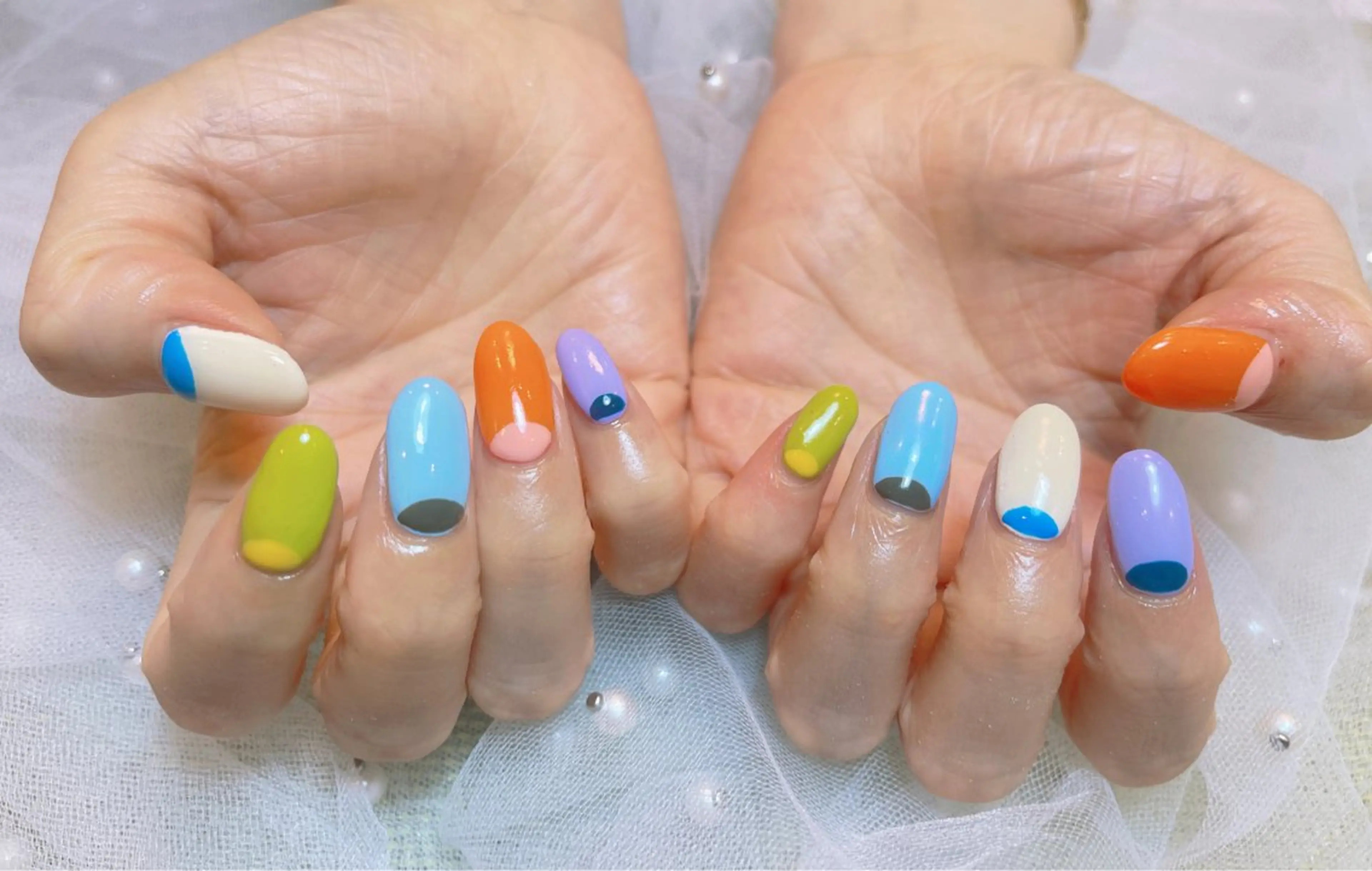 ミディアム nina beautyのネイルデザイン