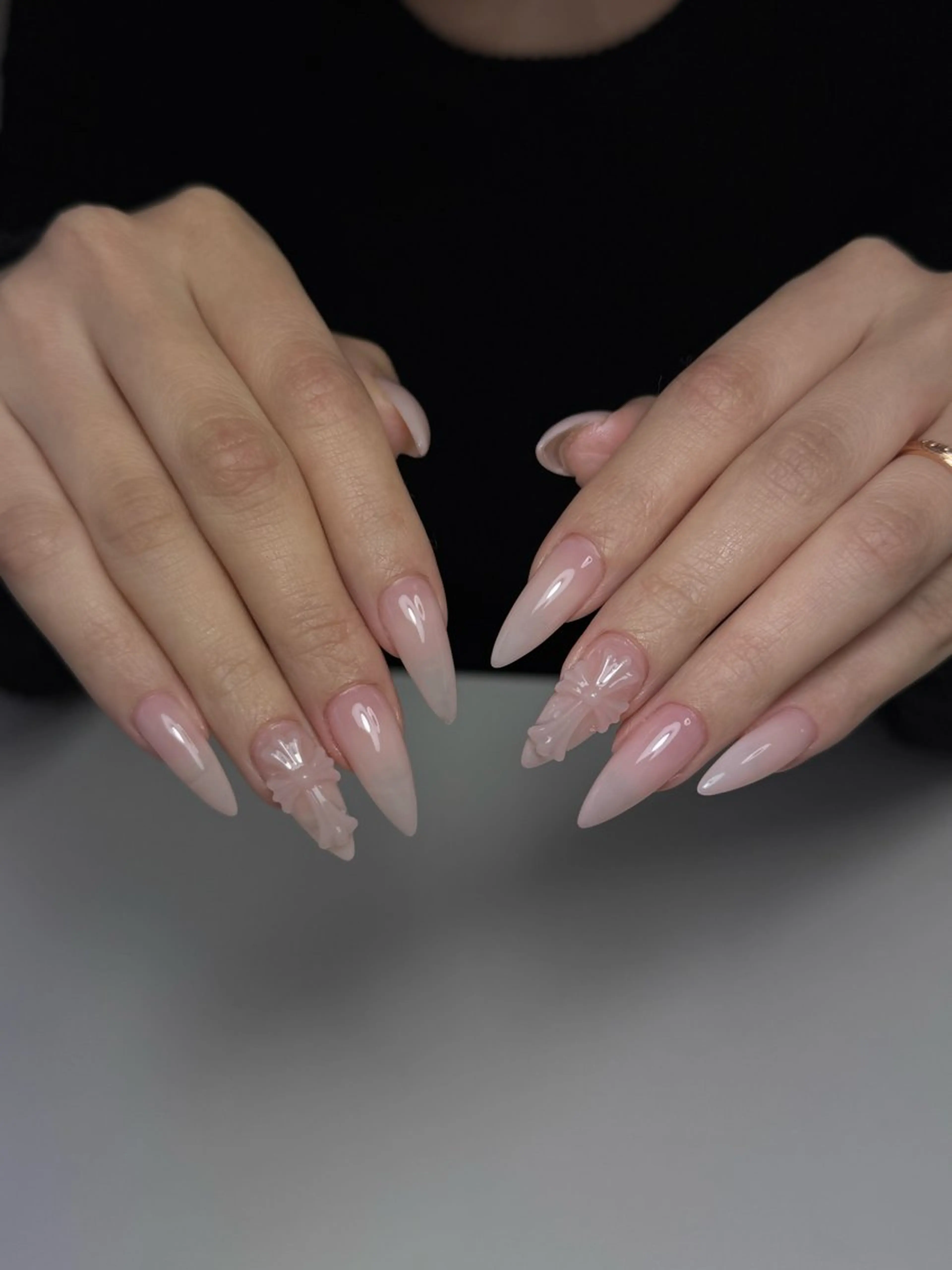 ネイル ハンドネイル ZHU_ STUDIOのネイルデザイン