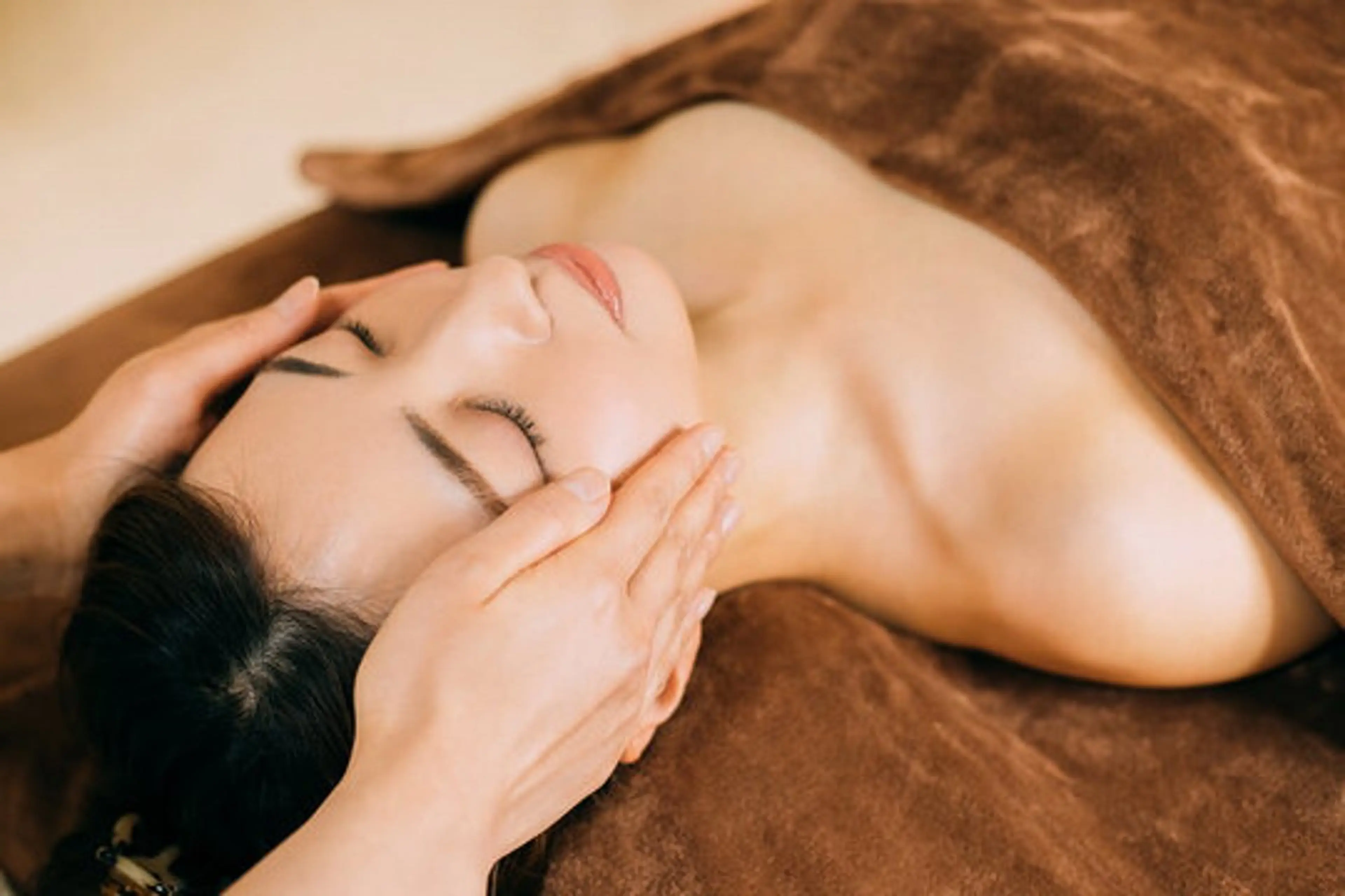 オープン特別価格🎊フェイシャルコース(美肌&リフトアップ)60分の写真