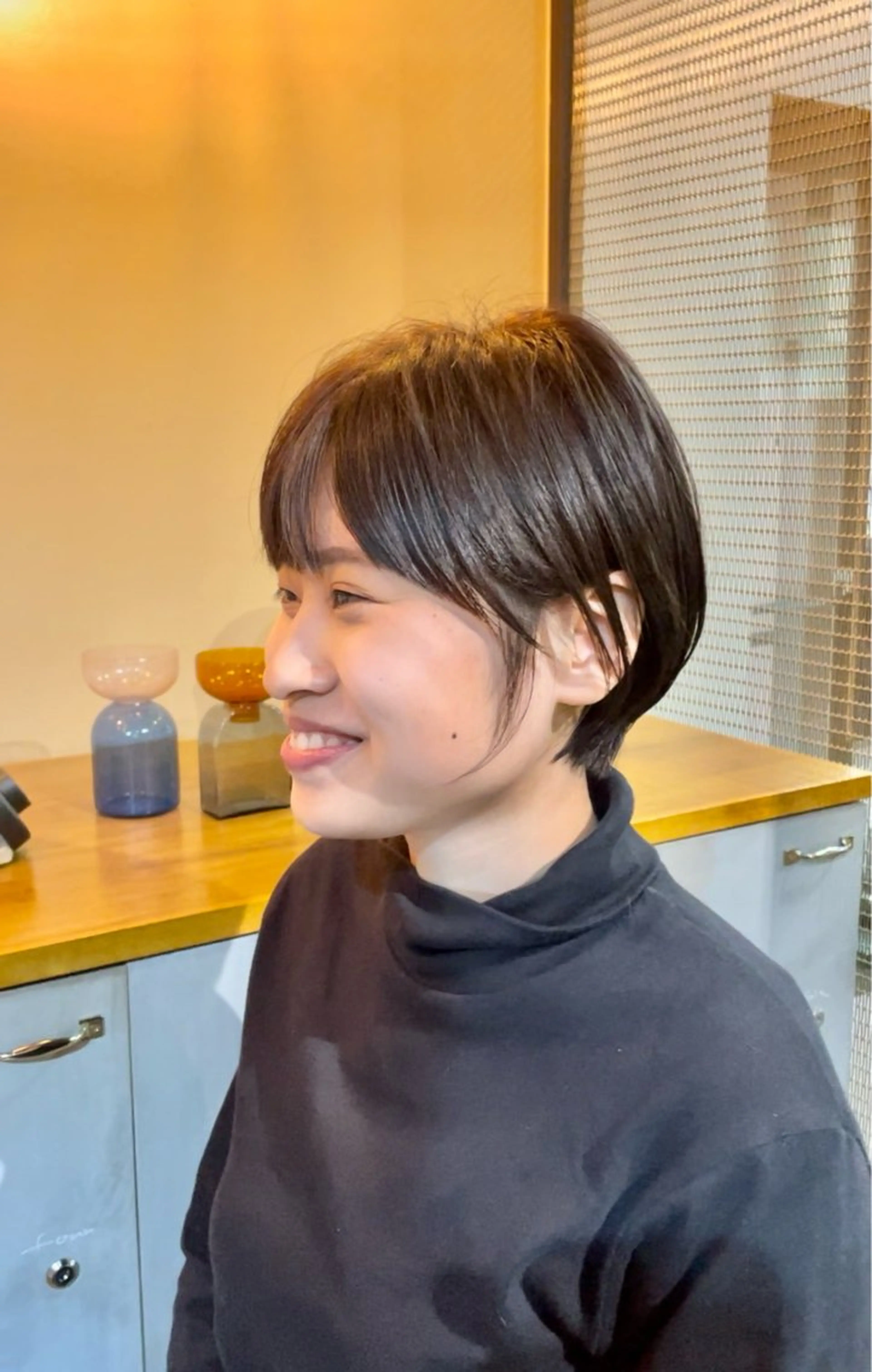 ショート カラー カット ヘアカラー トリートメント Ms.CHARM【ミズチャーム】所属・韓国/レイヤーカット 顔周り/廣瀬達哉のヘアスタイル