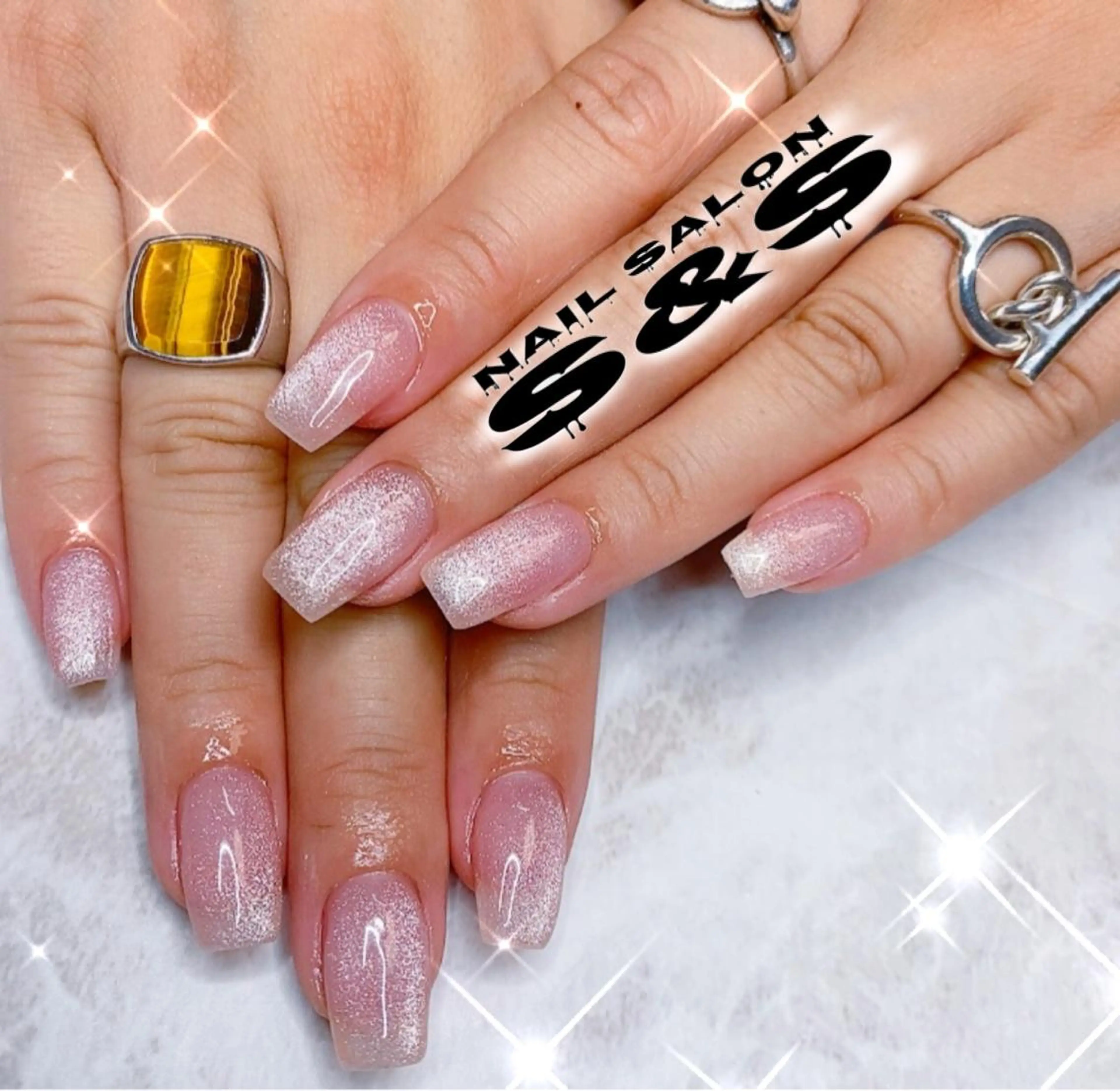 ネイル 長さ出し メンズネイル 持ち込み スカルプネイル S&S 村田小百合のネイルデザイン