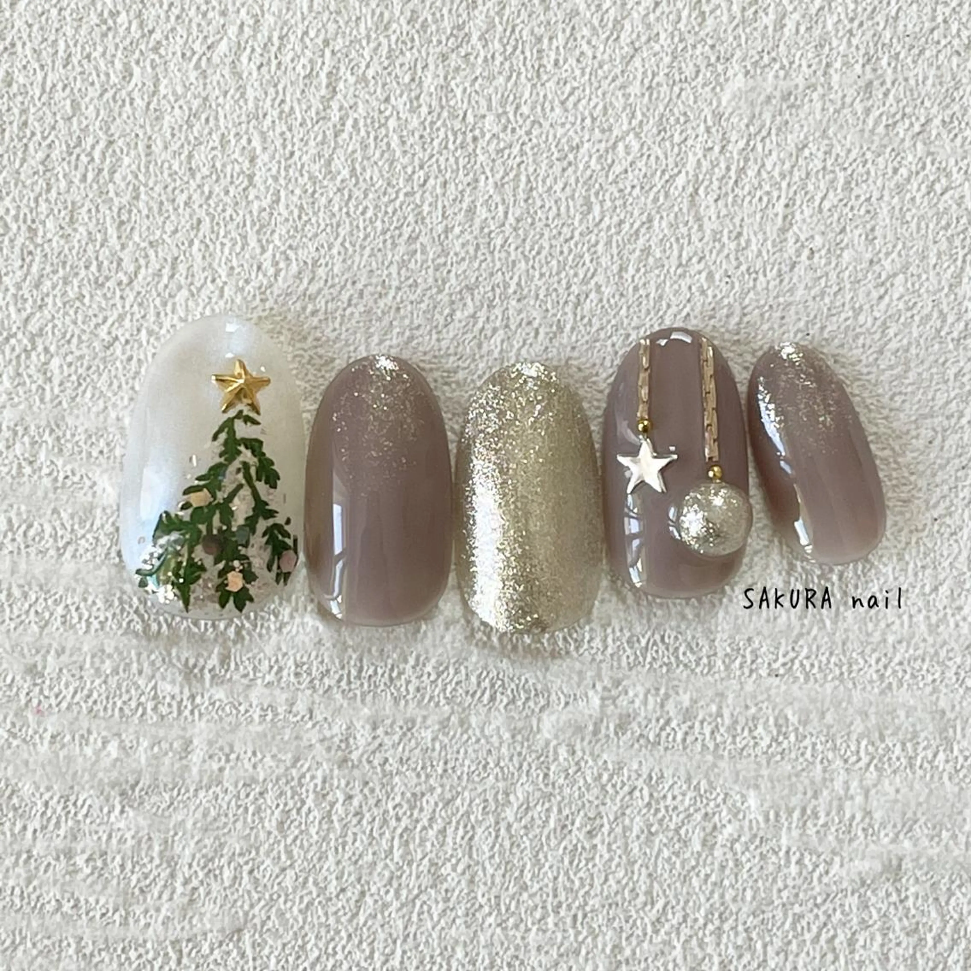 ネイル 冬ネイル クリスマス ハンドネイル SAKURA nailのネイルデザイン