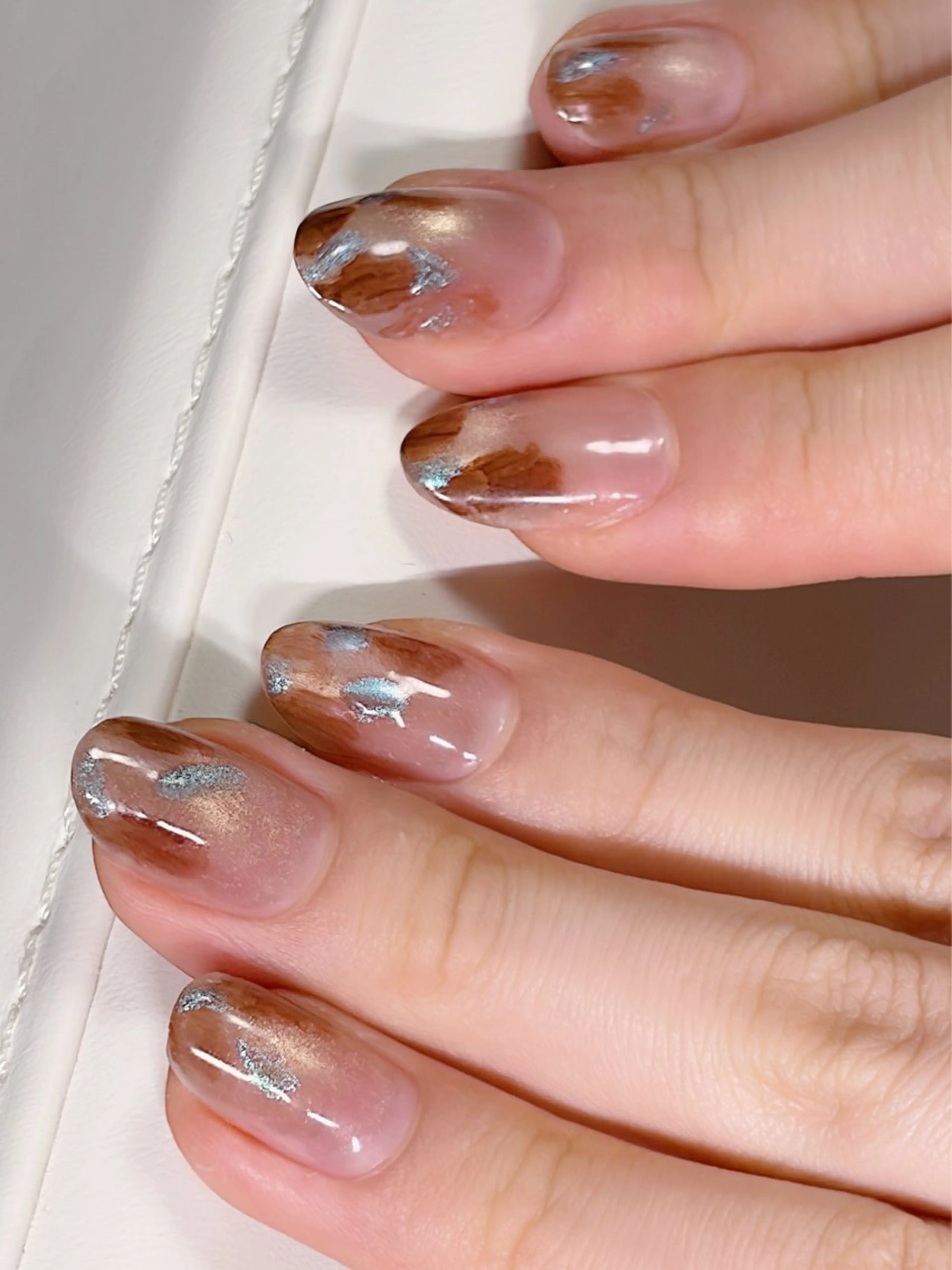 ネイル ガーリー 韓国ネイル マグネットネイル ニュアンスネイル ワンホンネイル ハンドネイル haku mioのネイルデザイン