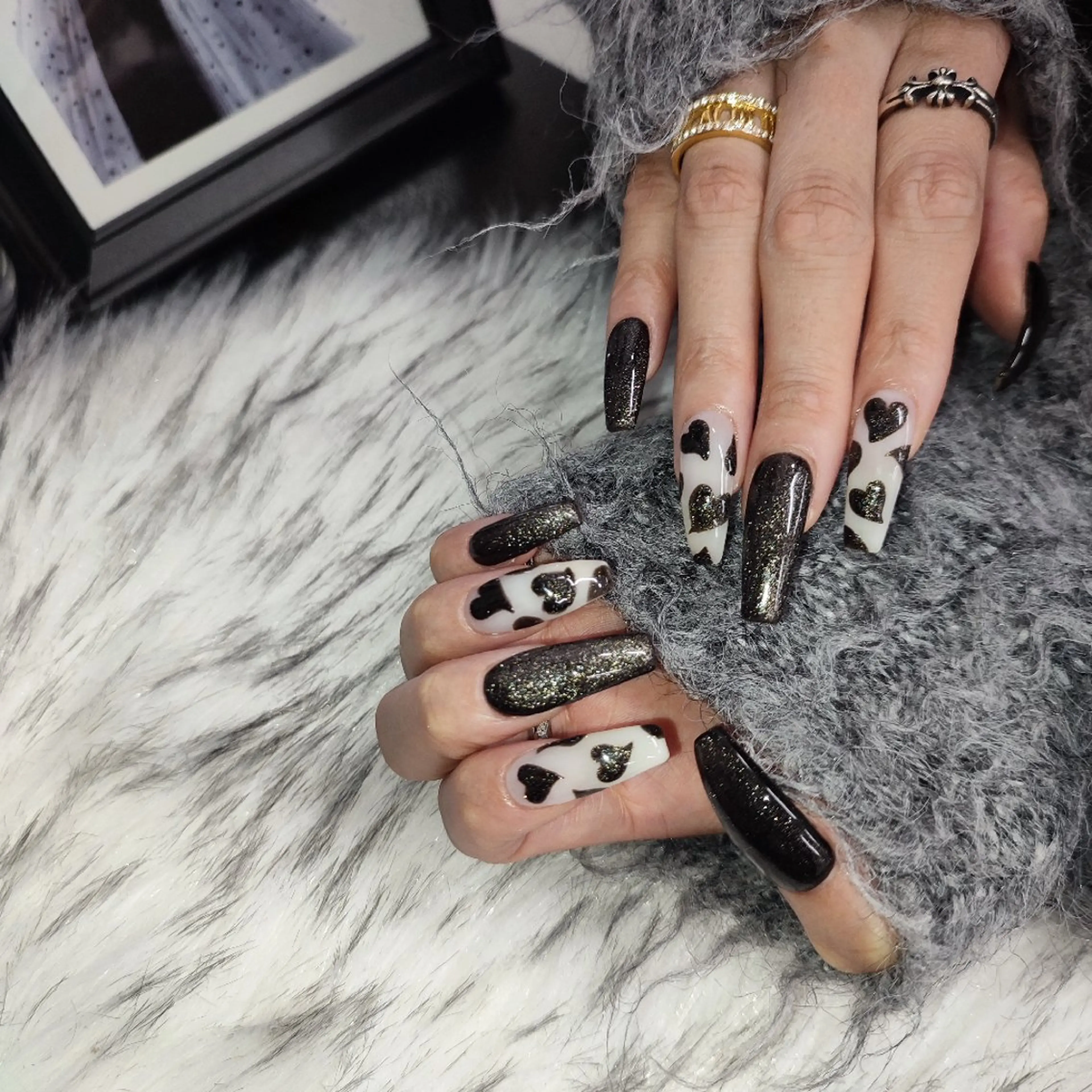 ネイル ハンドネイル RUNWAY 　　の眉毛・アイブロウイメージ