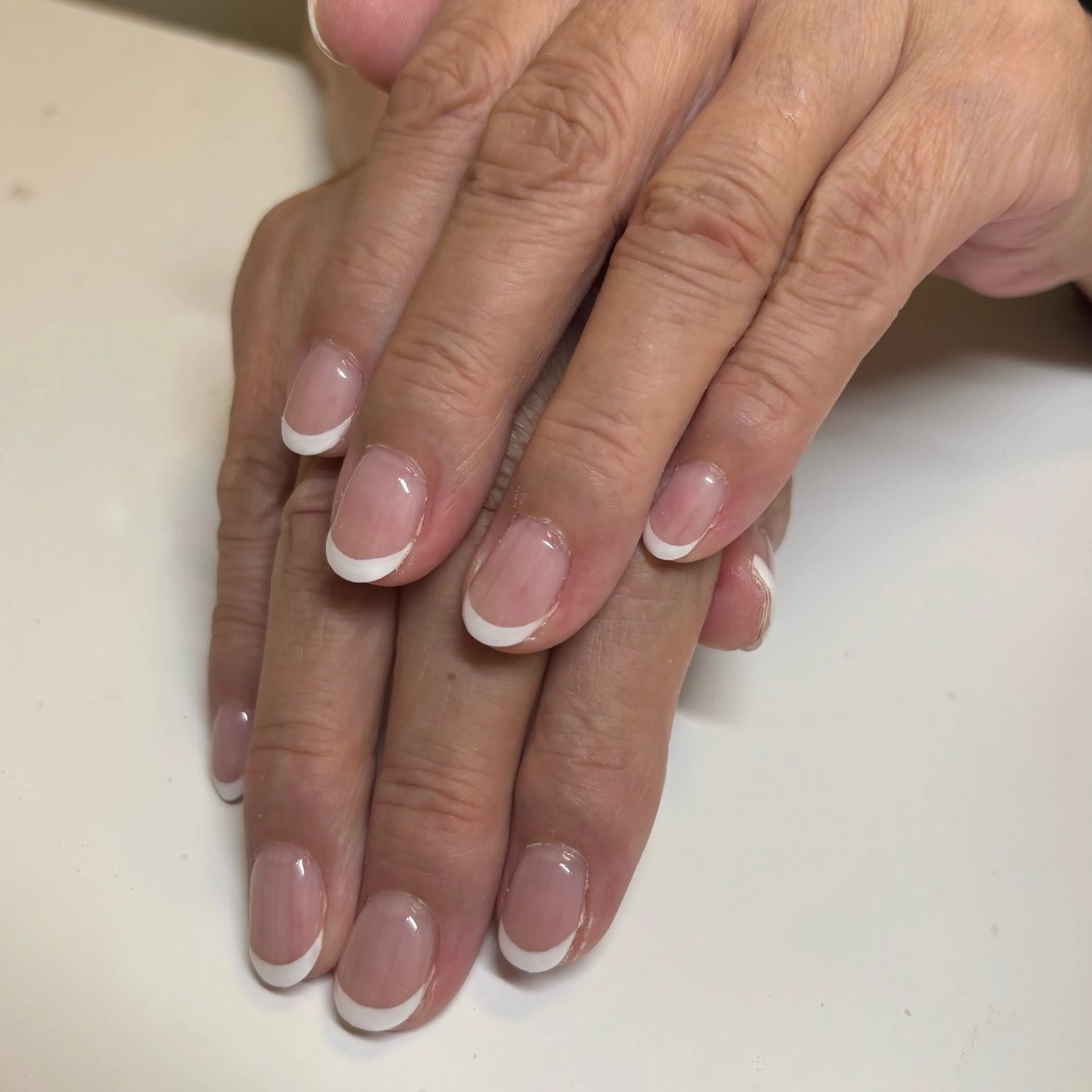 ネイル フレンチネイル Be All 本店 Eyelash & Nail所属・周管 冴英のネイルデザイン