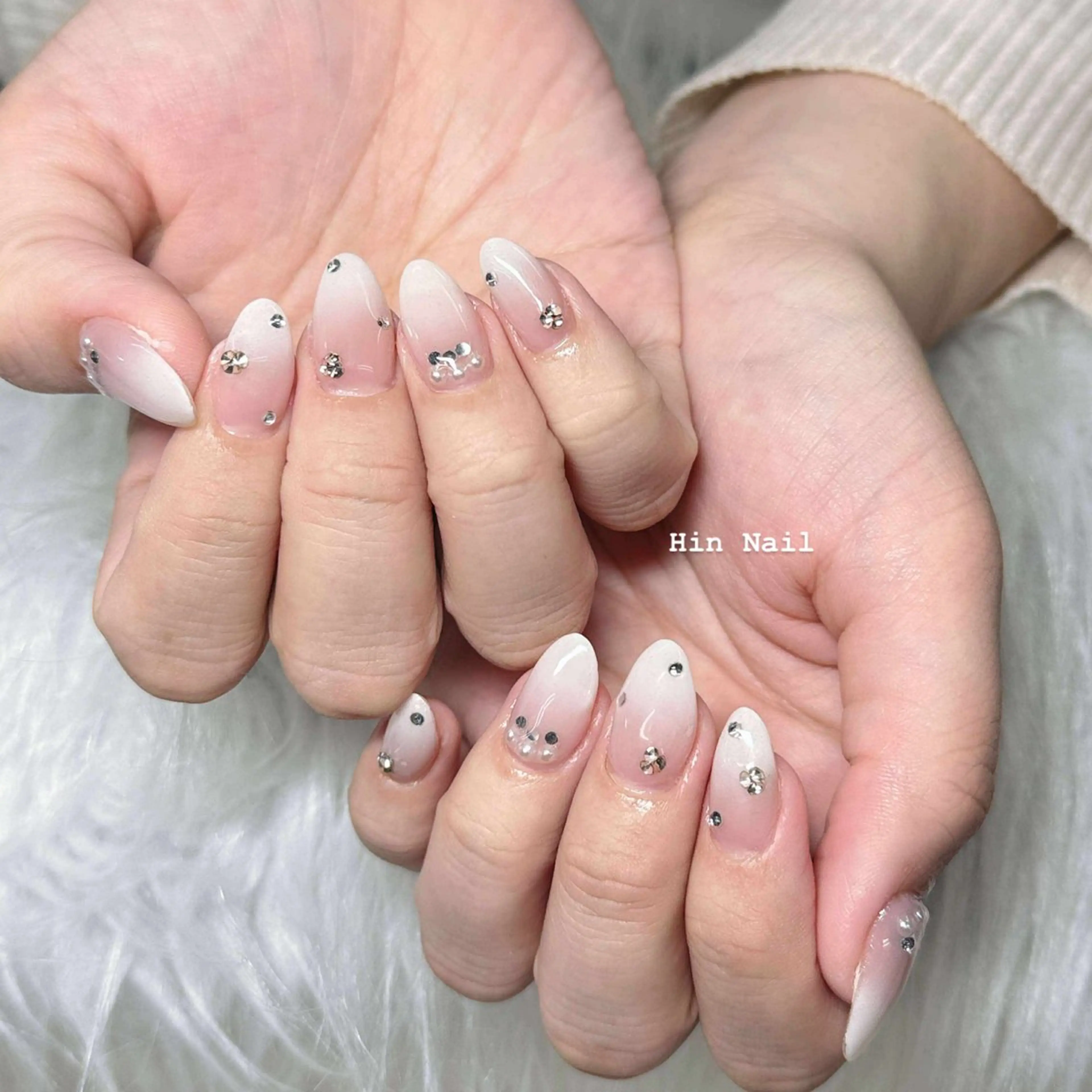 ネイル ハンドネイル HIN NAILのネイルデザイン