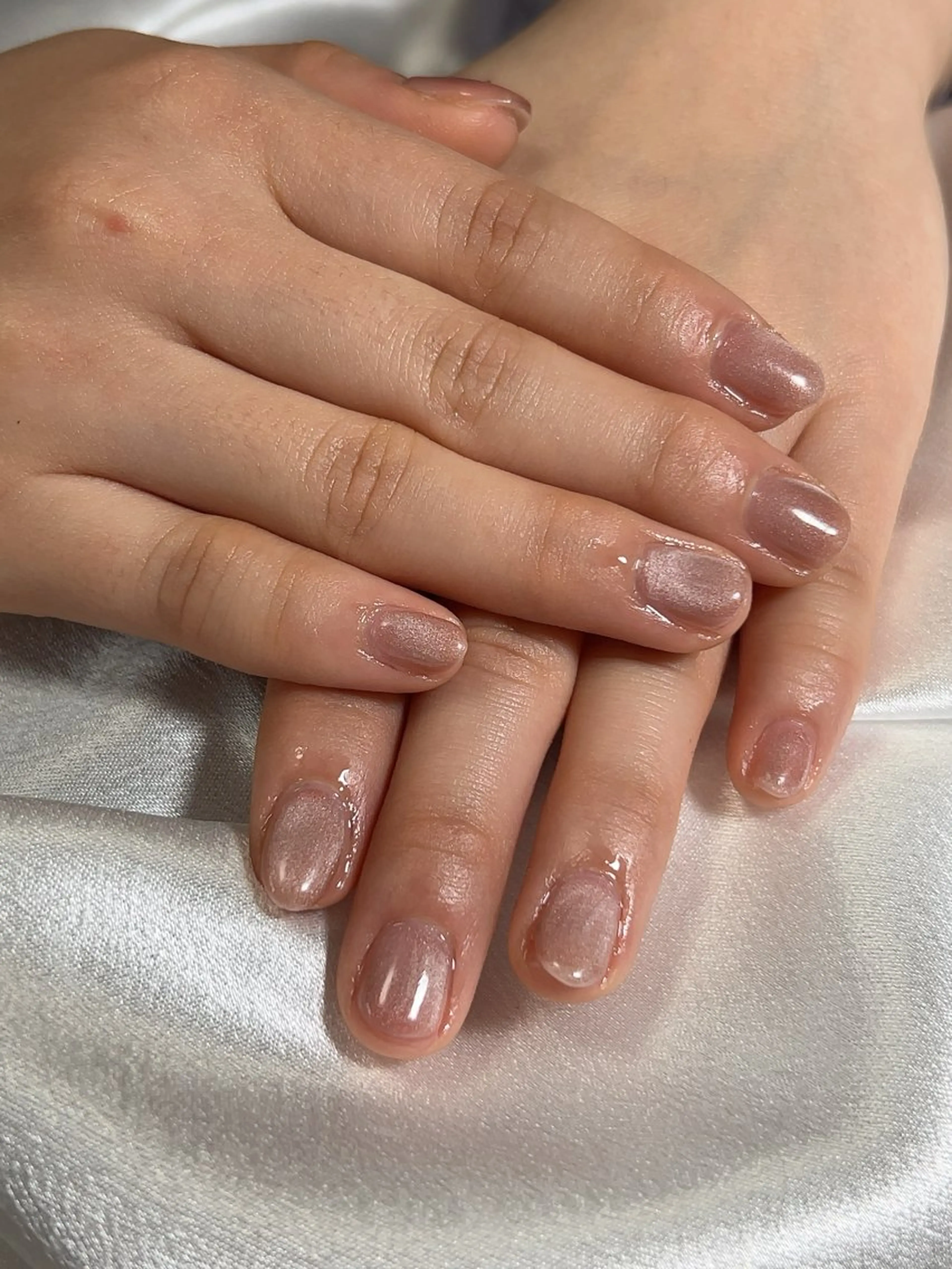 ネイル nail studio Ulu所属・漆崎 茜のネイルデザイン