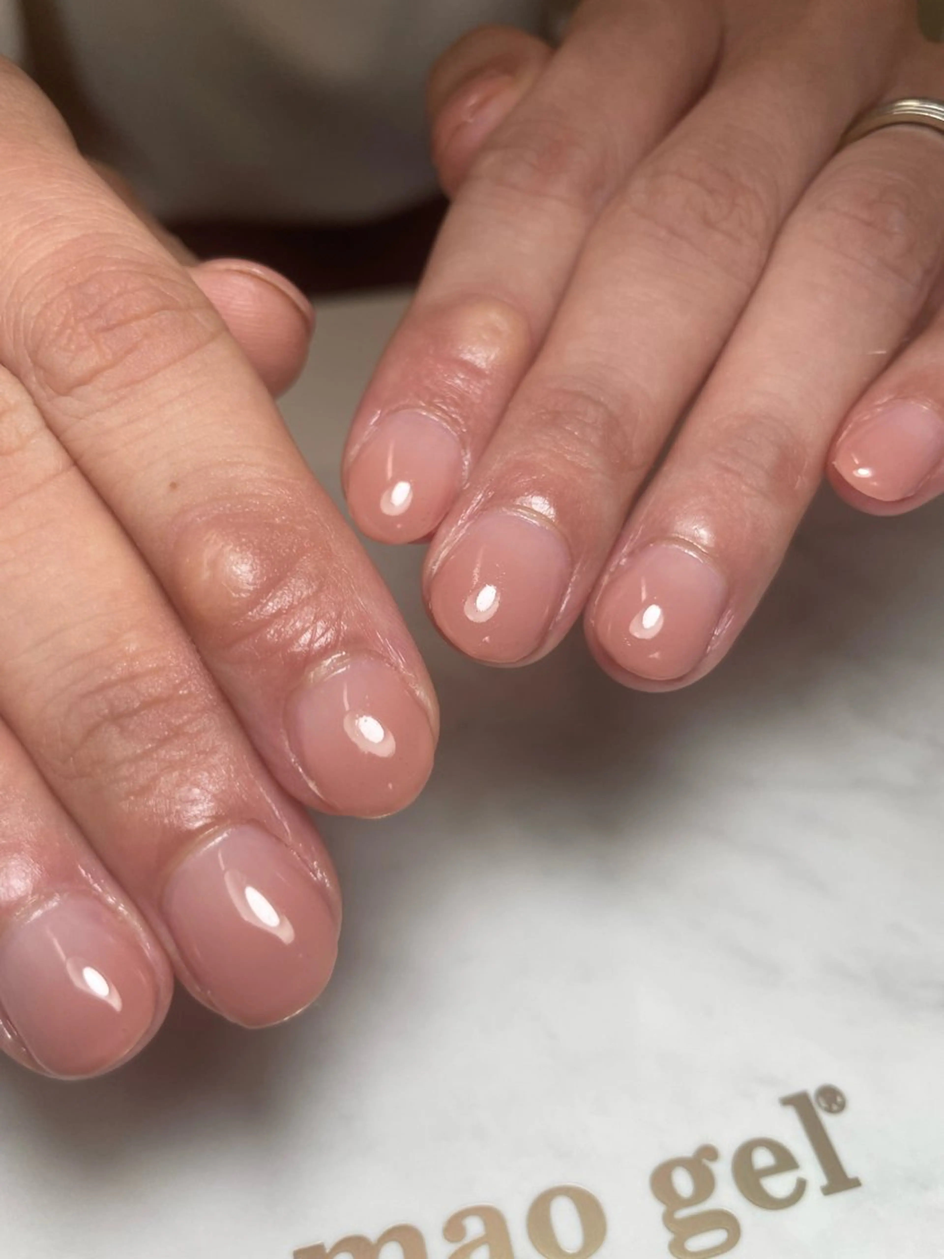 ネイル グラデーション オフィスネイル ショートネイル シンプルネイル ハンドネイル ネイルサロン Sweetのネイルデザイン