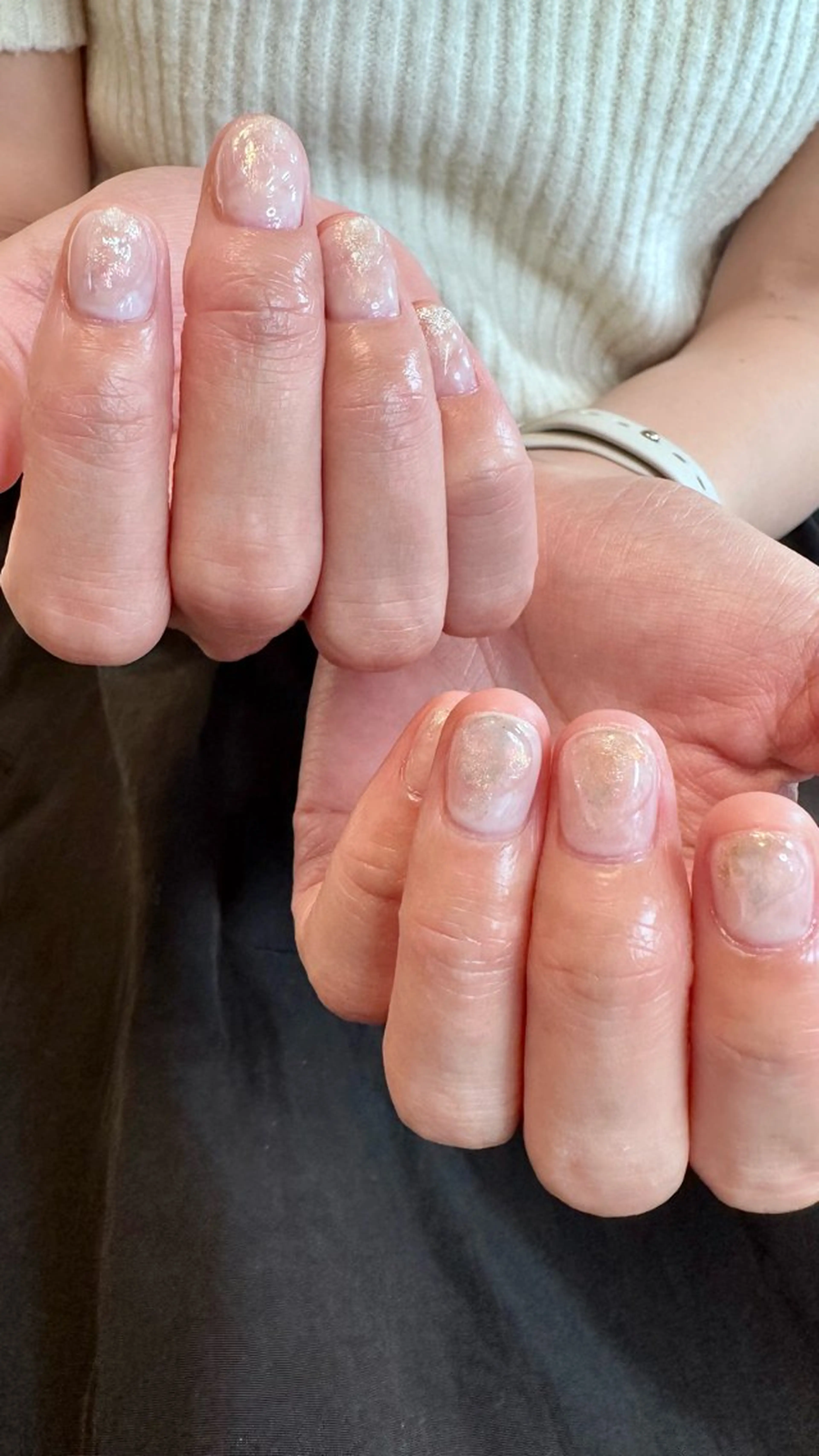 ネイル ニュアンスネイル ハンドネイル ハンドケア Atelier Ariのネイルデザイン