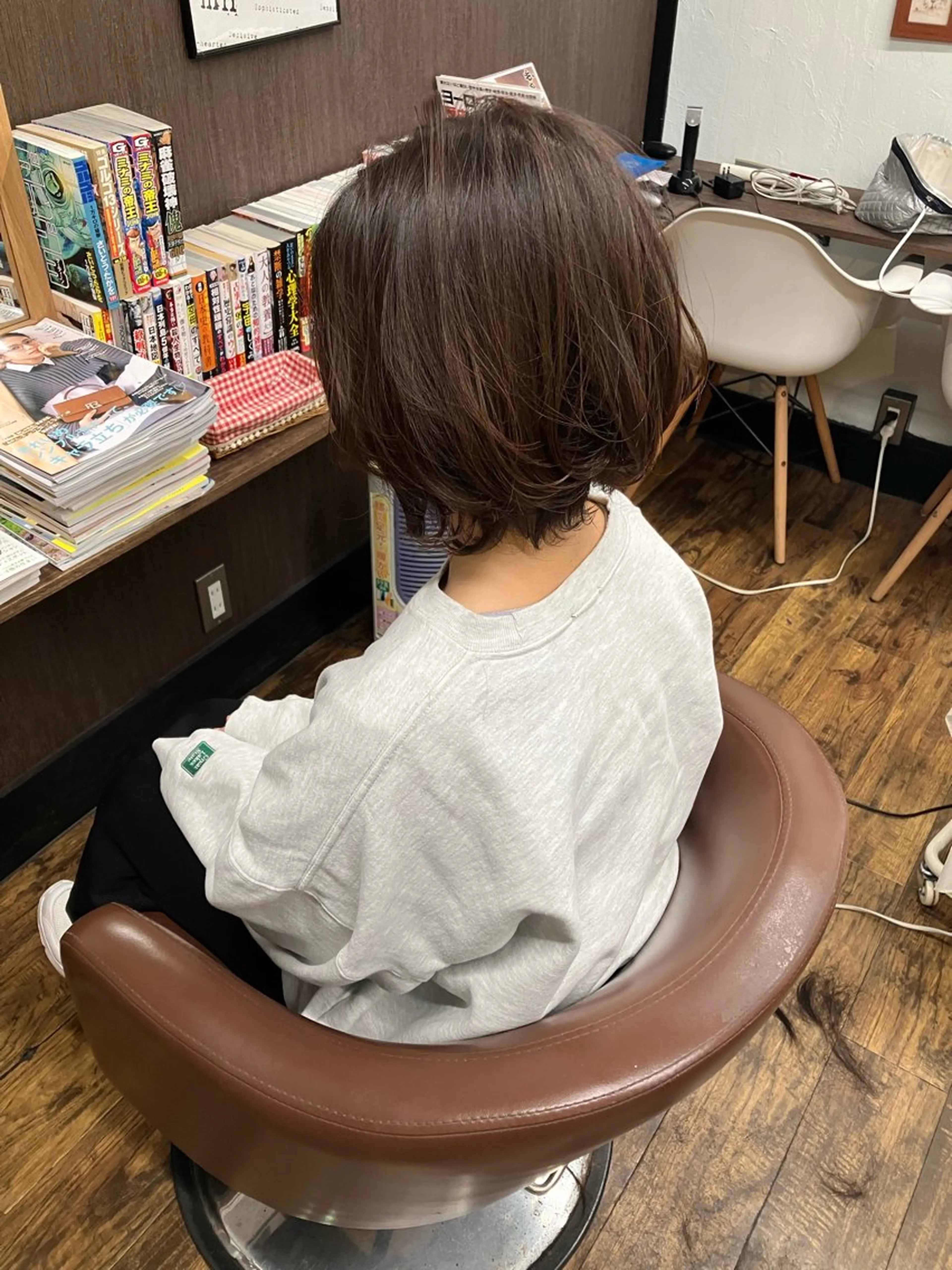 ミディアム ボブレイヤー ボブ レイヤーカット カット 香川 裕基のヘアスタイル