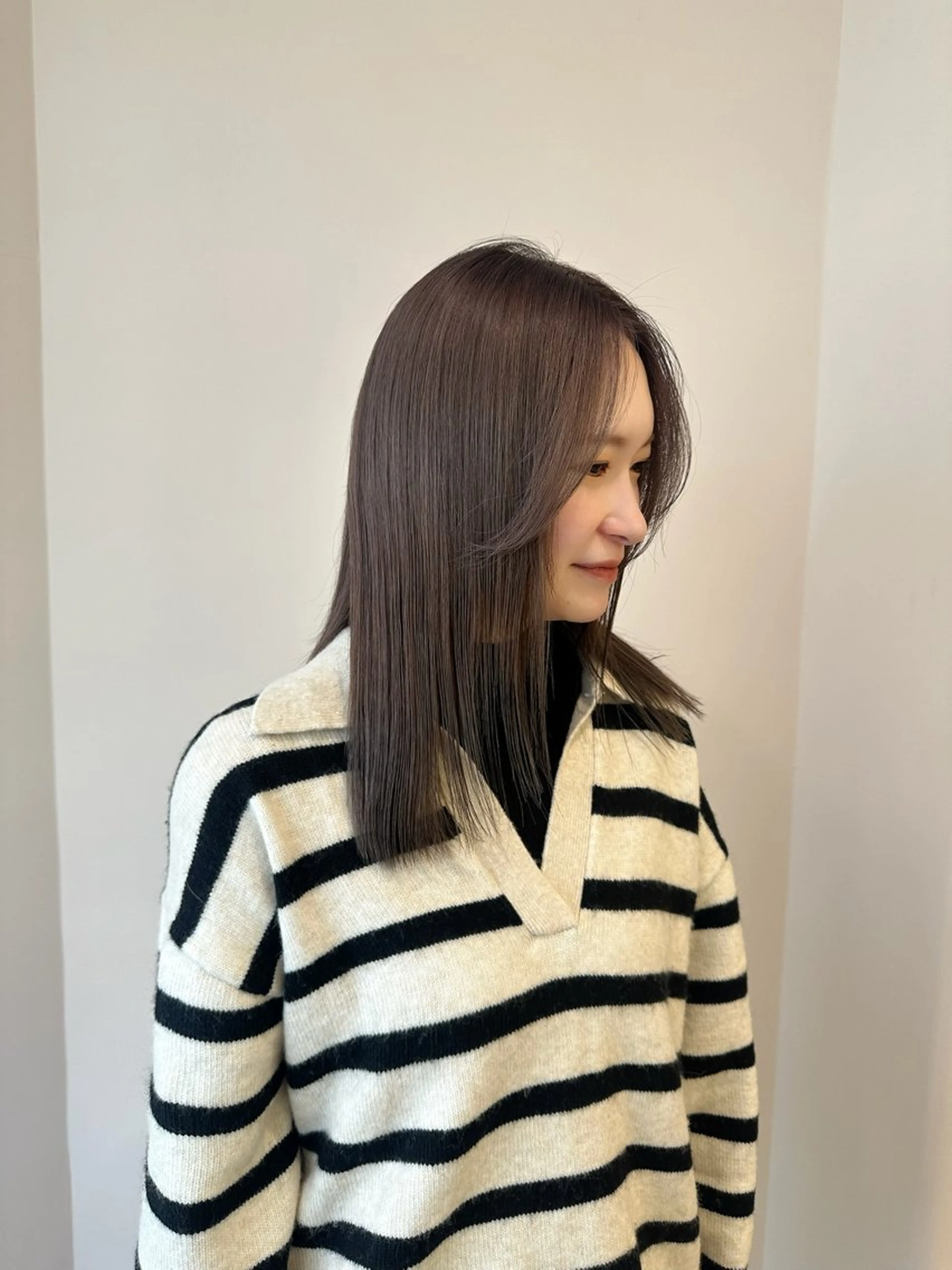 カラー 透明感カラー グレージュ rilliant U’s brilliant所属・吉田 愛実のヘアスタイル