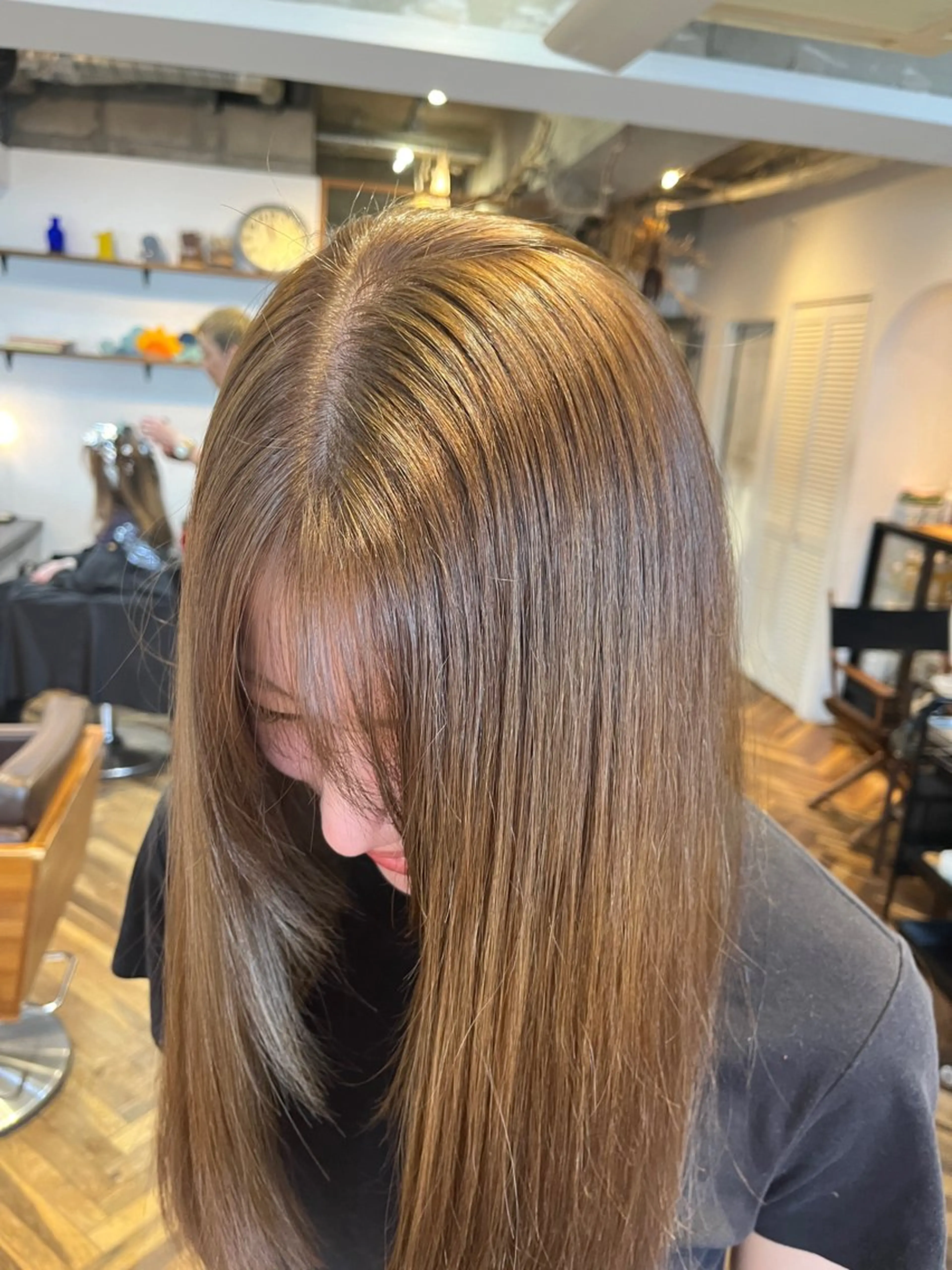 ロング カラー HOMIE TOKYO所属・sora / 渋谷 / ハイトーンのヘアスタイル