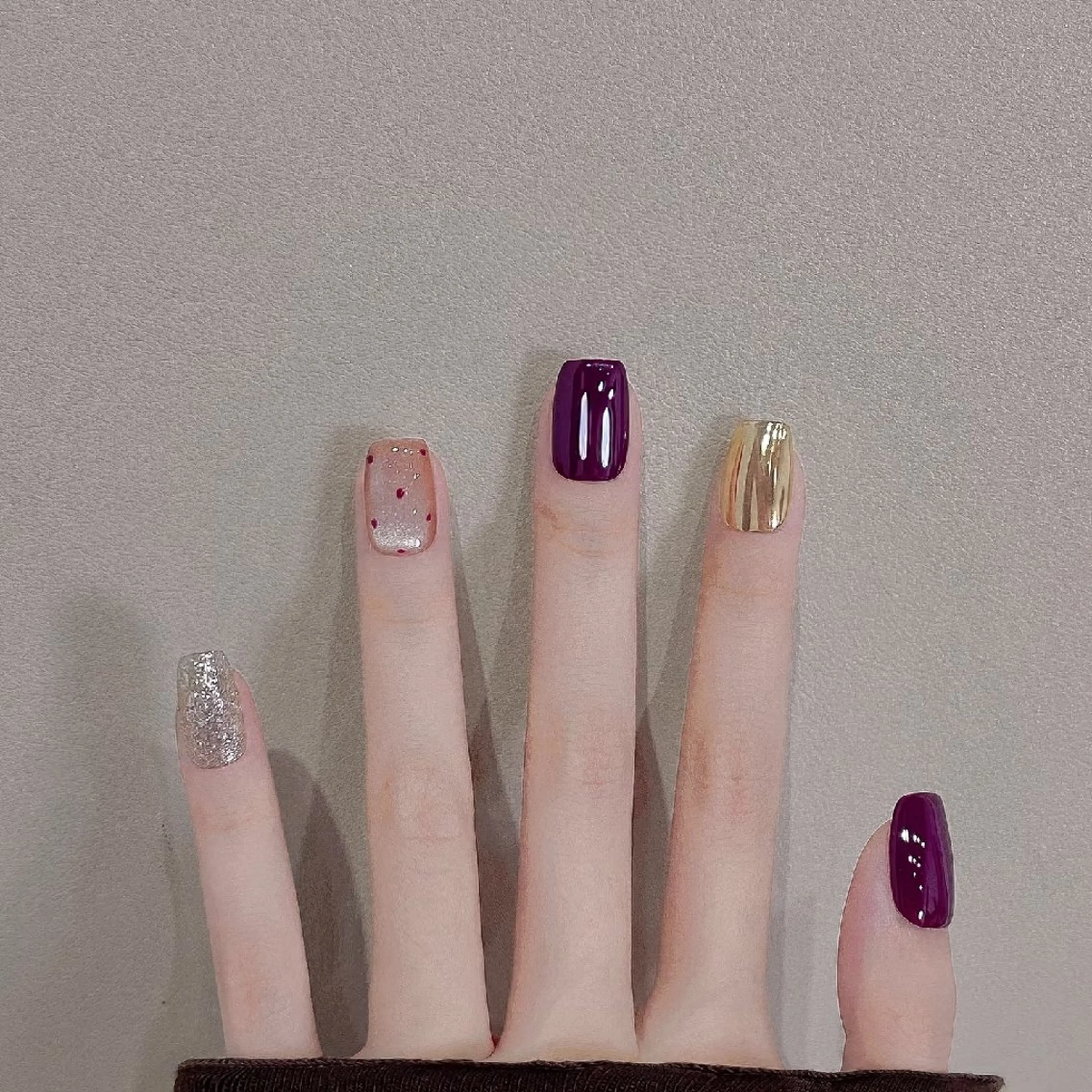 ネイル 鈴木 彩星のネイルデザイン