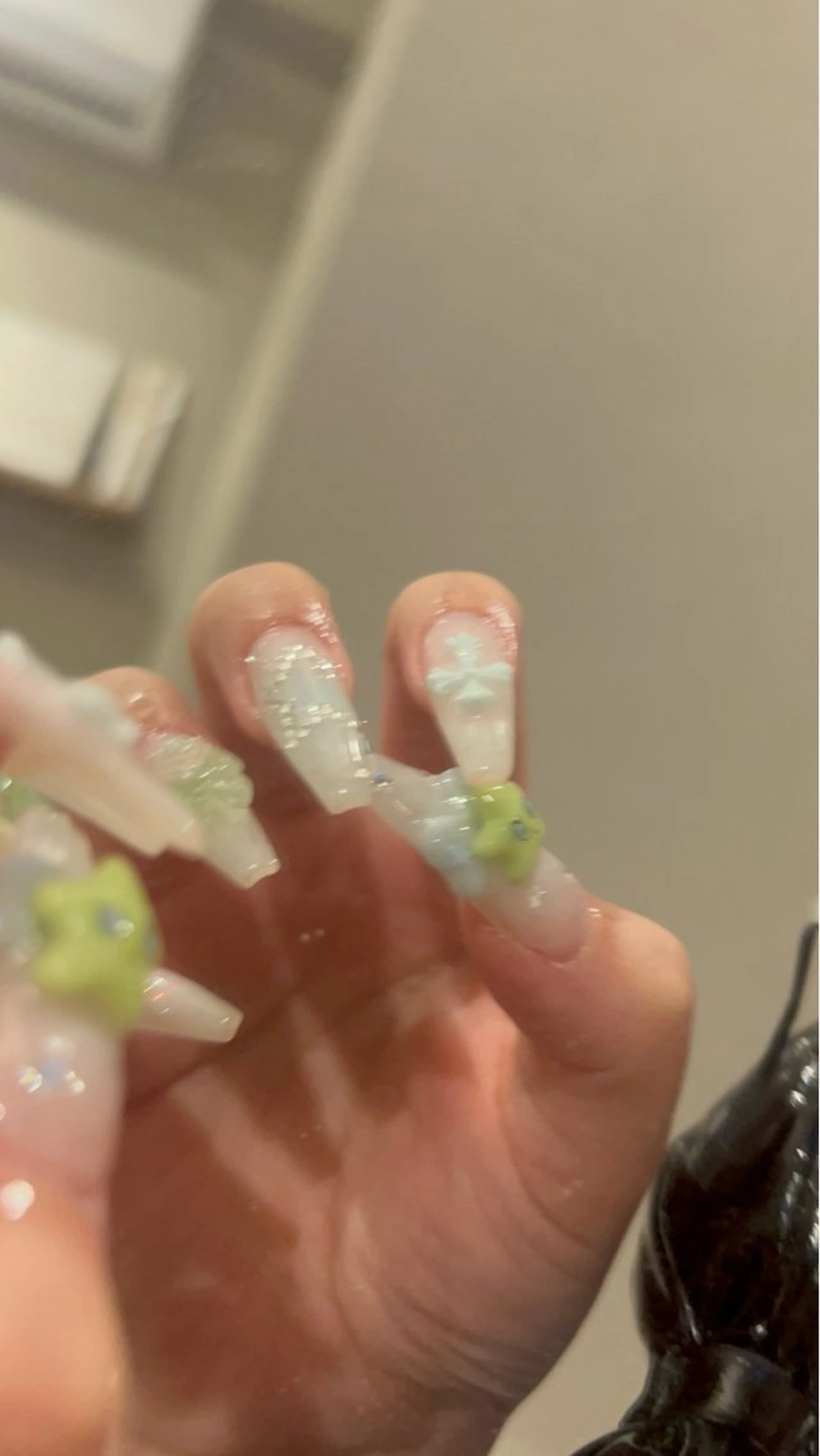 ネイル plume. noaのネイルデザイン