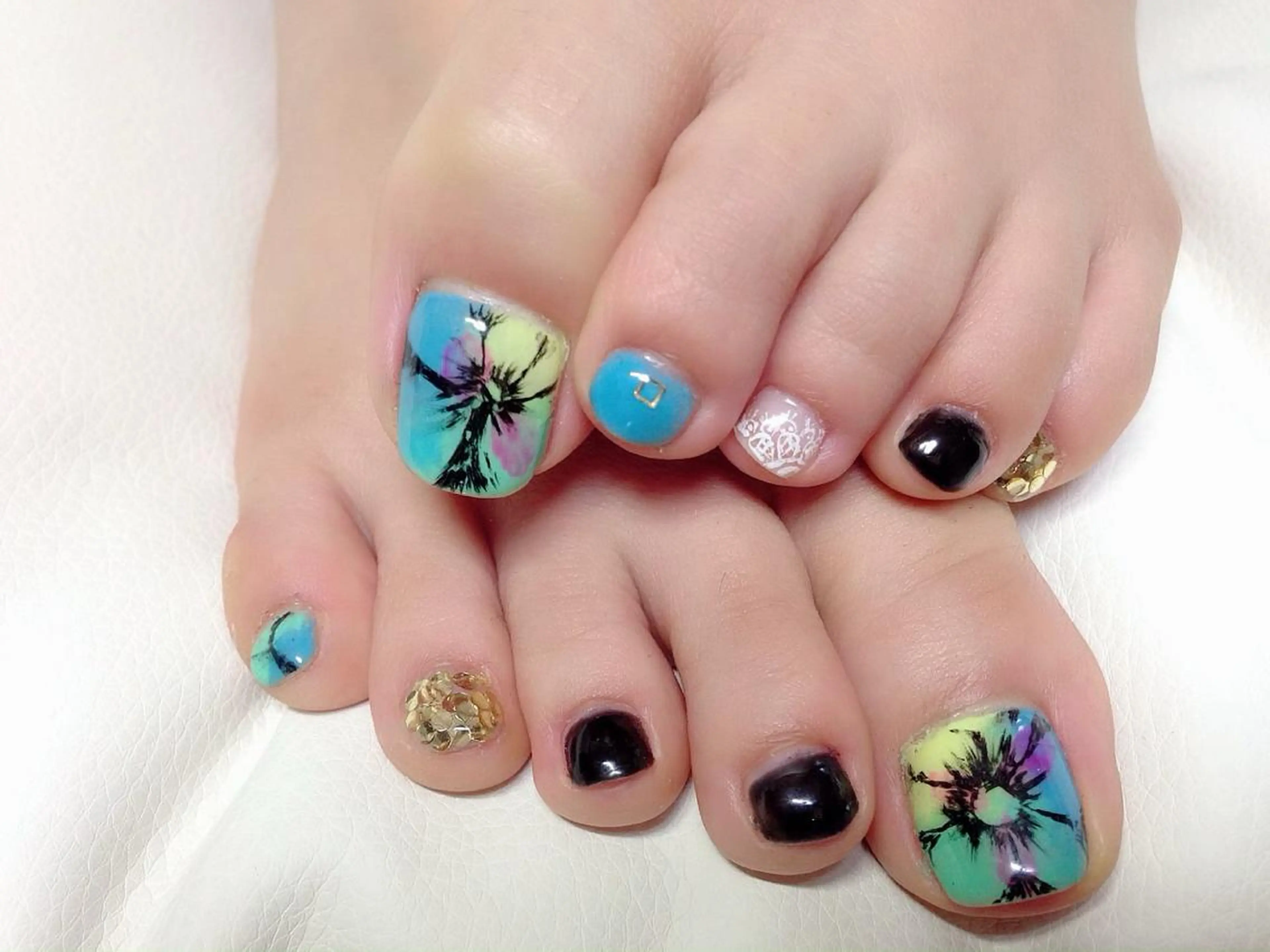 ネイル Nail's Cecile所属・Cecile Rieのネイルデザイン