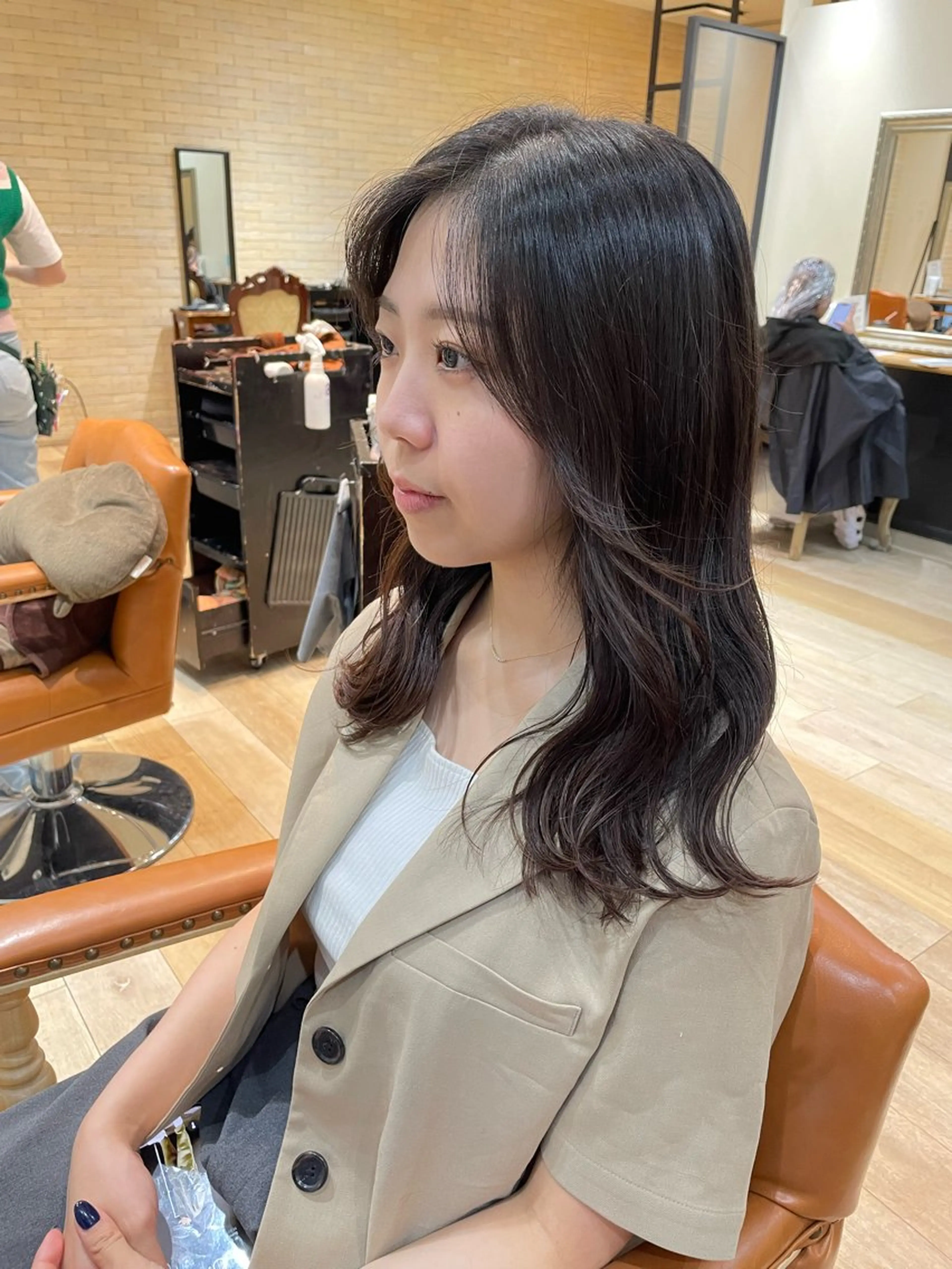 セミロング 亀川蓮 Agu hairのヘアスタイル