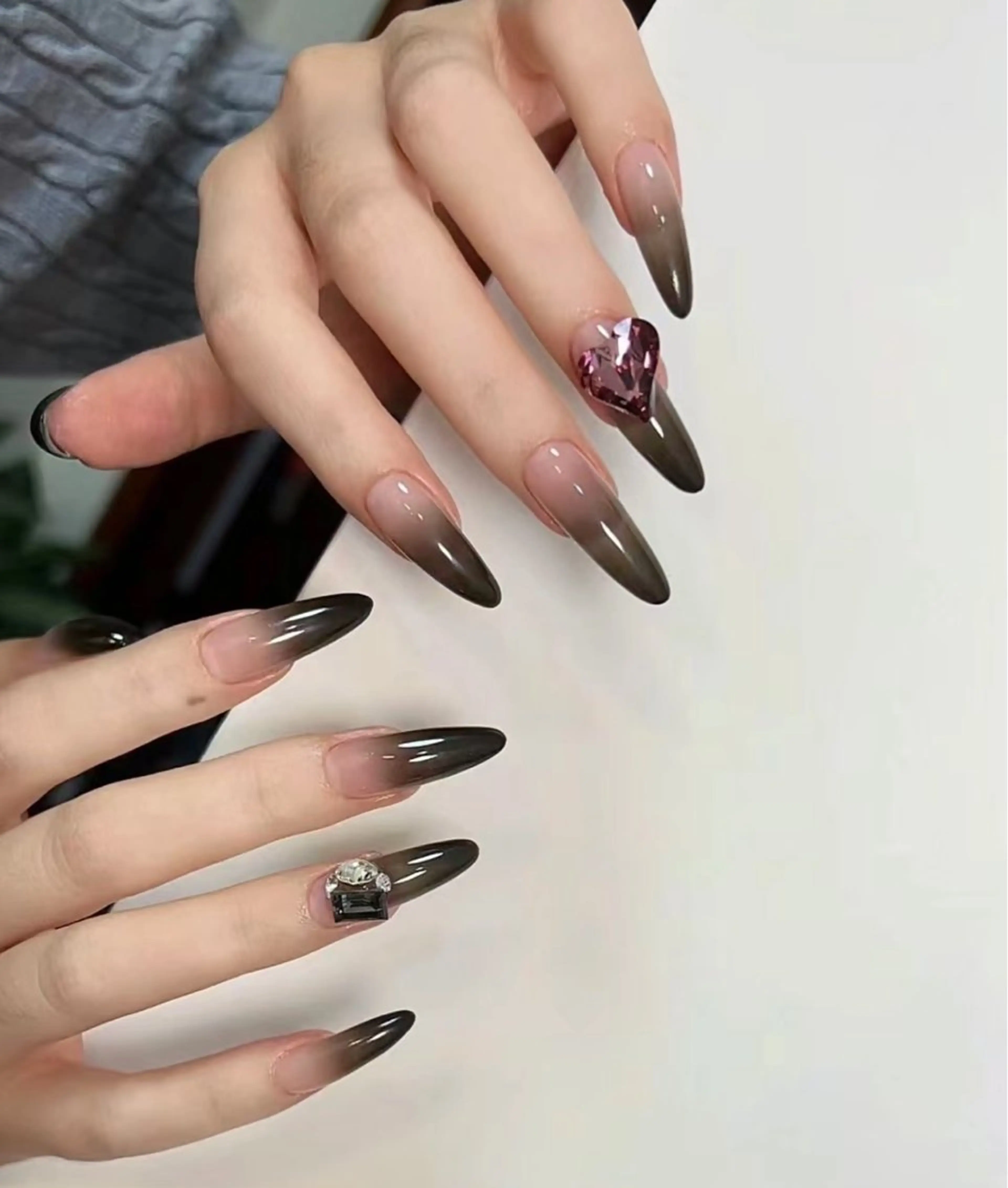 ネイル u1salon所属・ゆい ユイのネイルデザイン